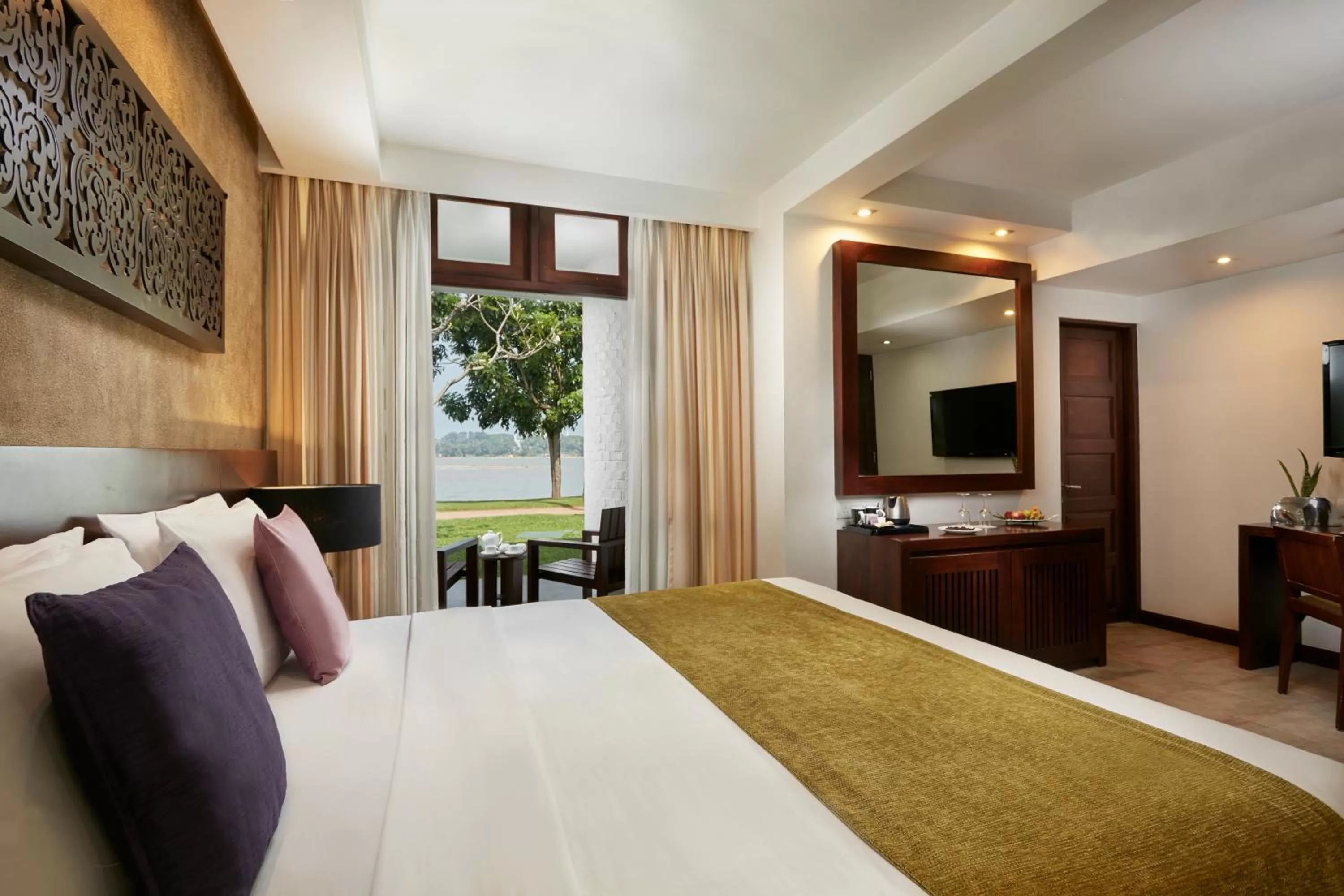 View (from property/room), Bed in Avani Kalutara Resort