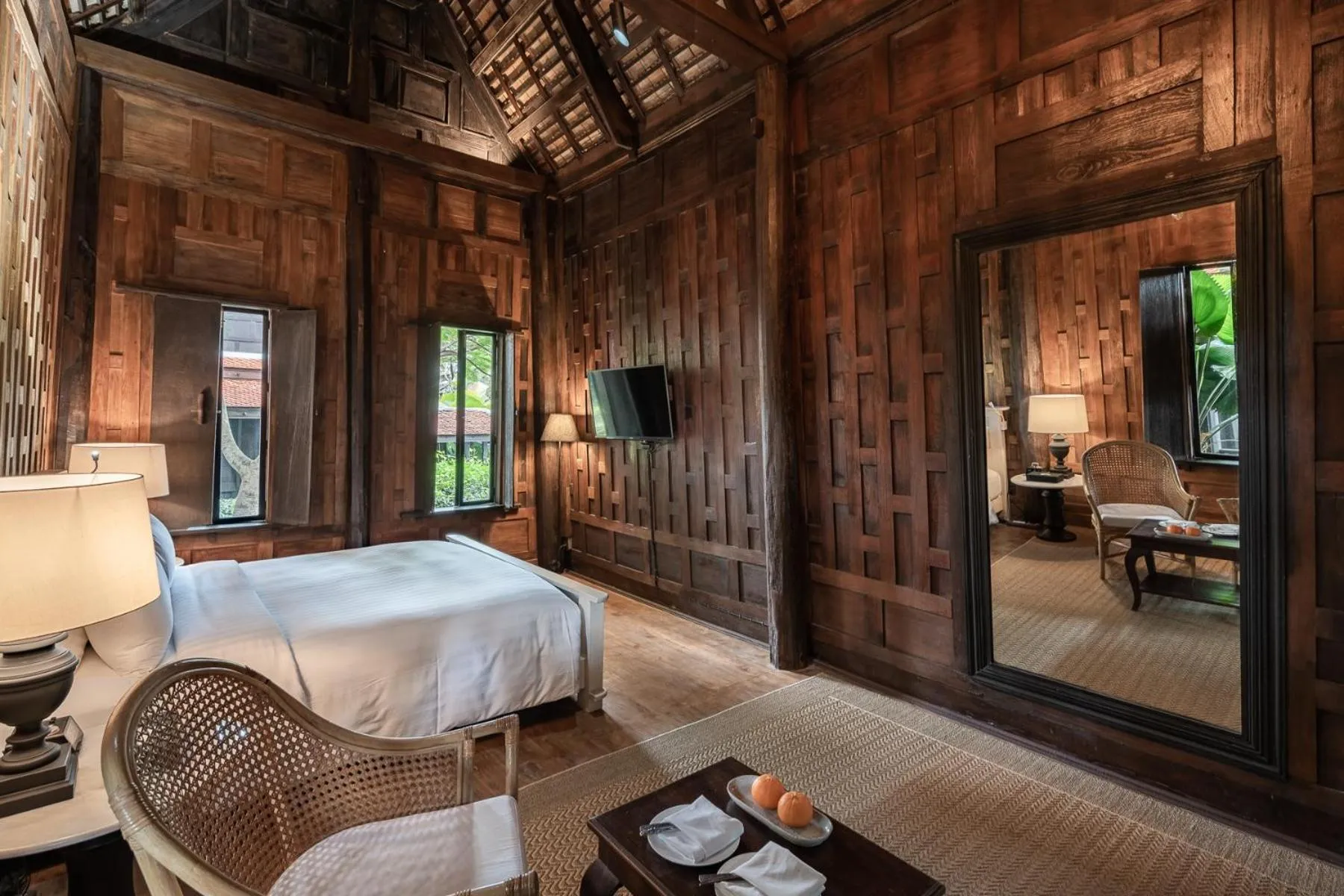 Bed in Villa Mahabhirom