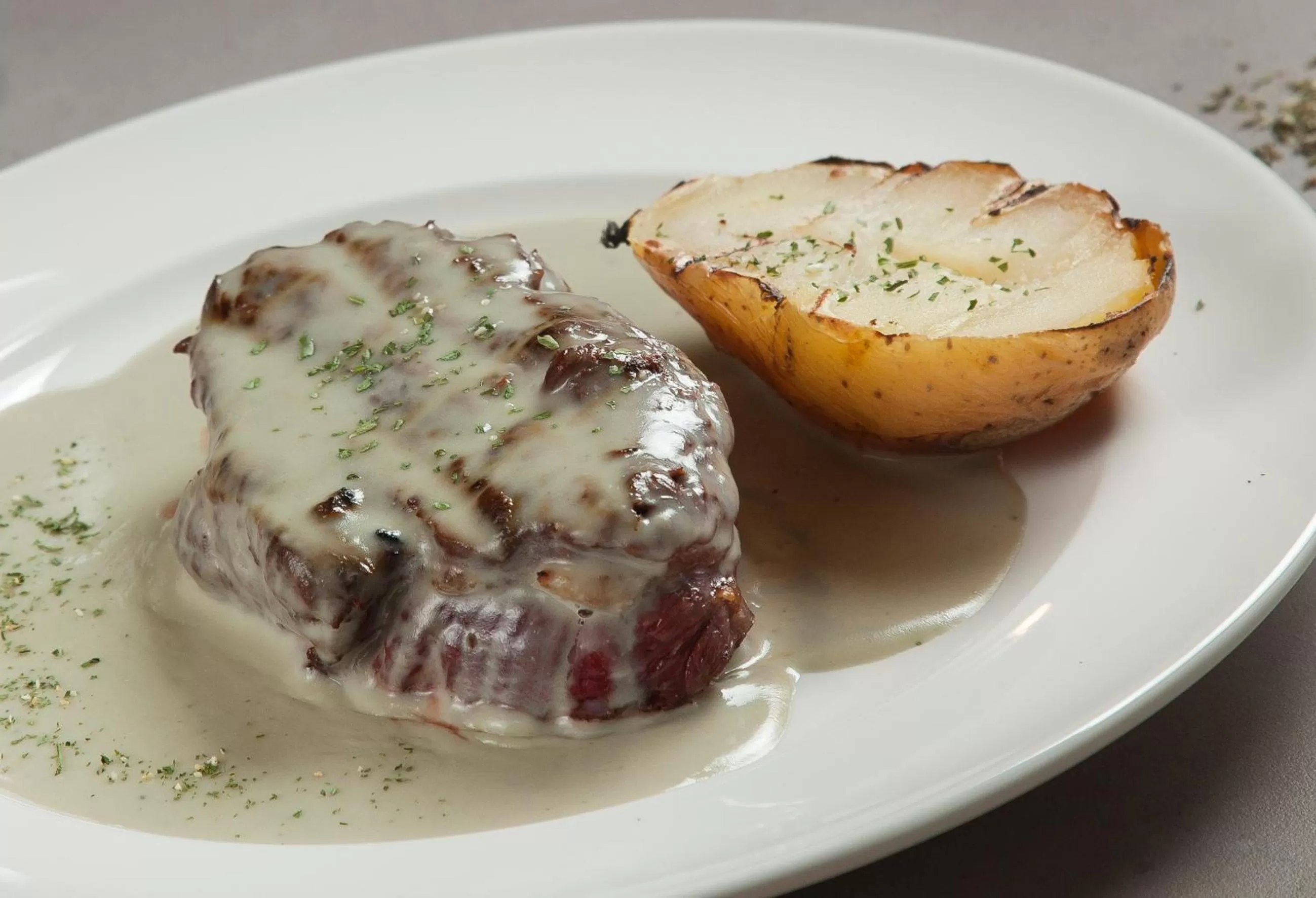 Food in Hotel Restaurant Les Brases