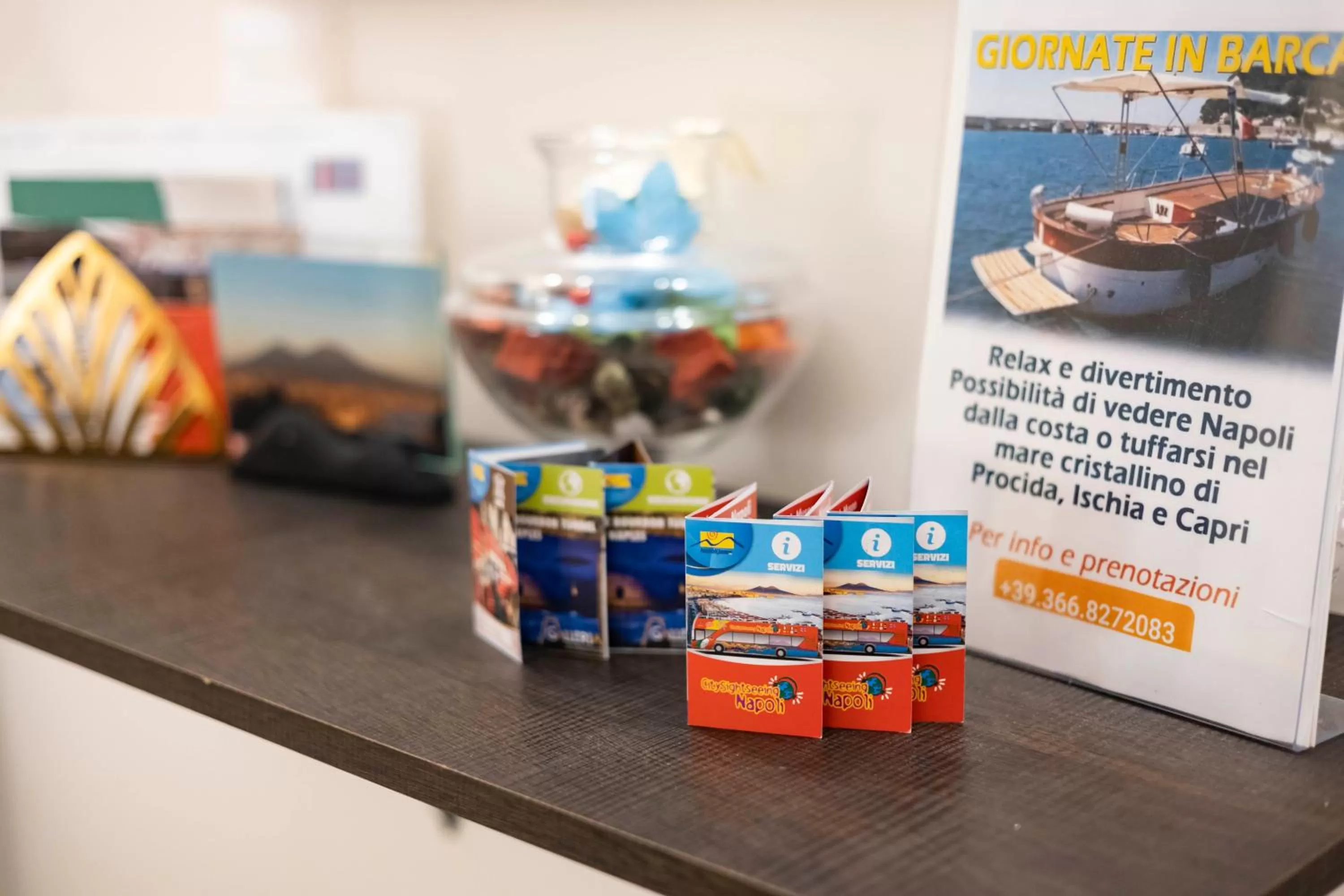 Restaurant/places to eat in La Casa Del Sole A Mergellina