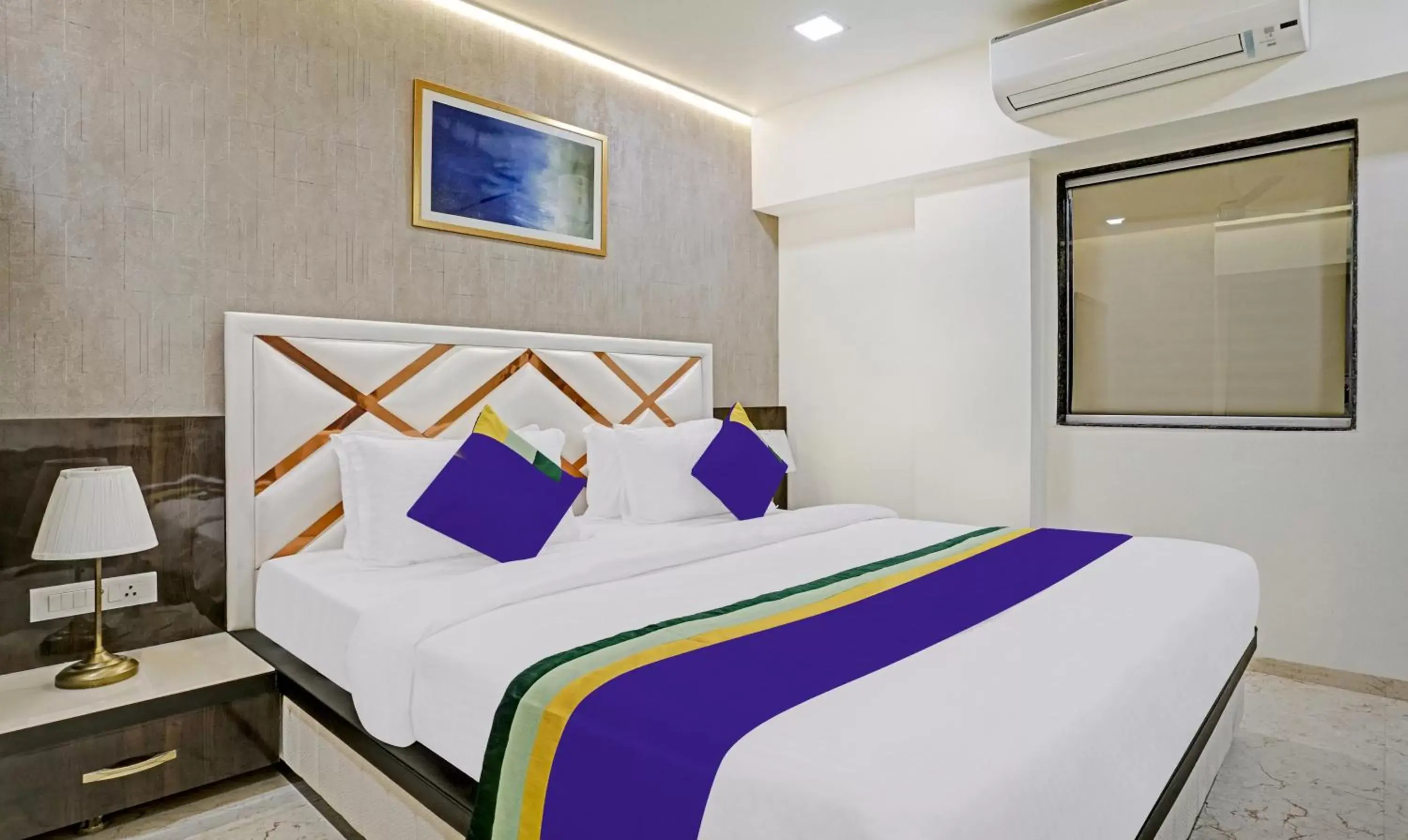 Superior Double Room - single occupancy in Treebo Premium Golden Bliss Trimurti Nagar Square Superior Double Room - single occupancy in Treebo Premium Golden Bliss Trimurti Nagar Square