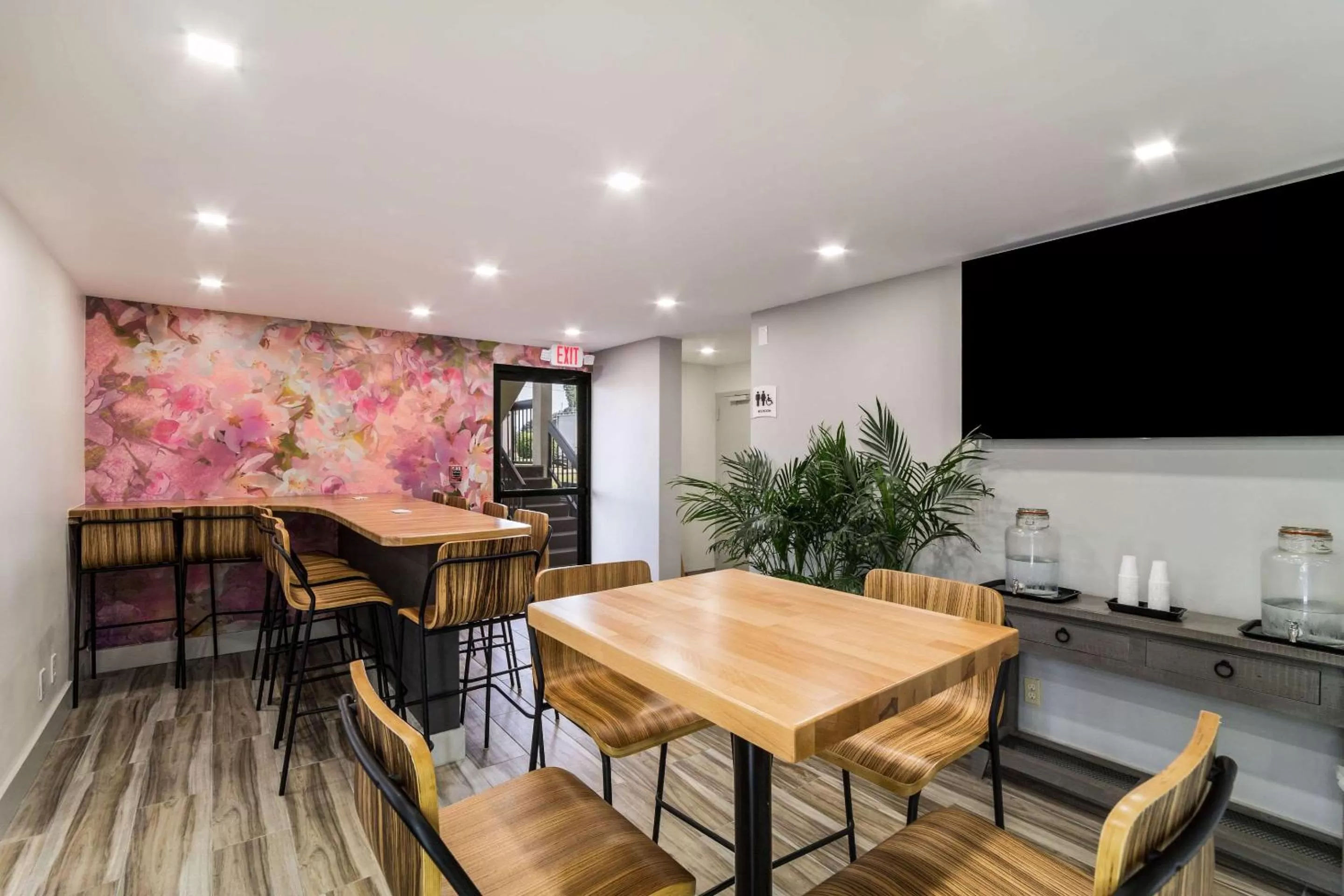 Lobby or reception in Quality Inn Coliseum