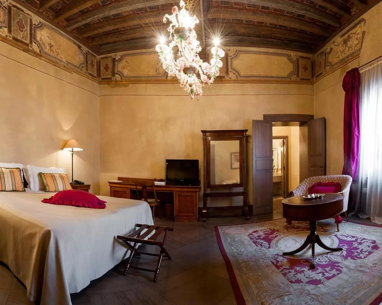 Bed in Albergo Cappello