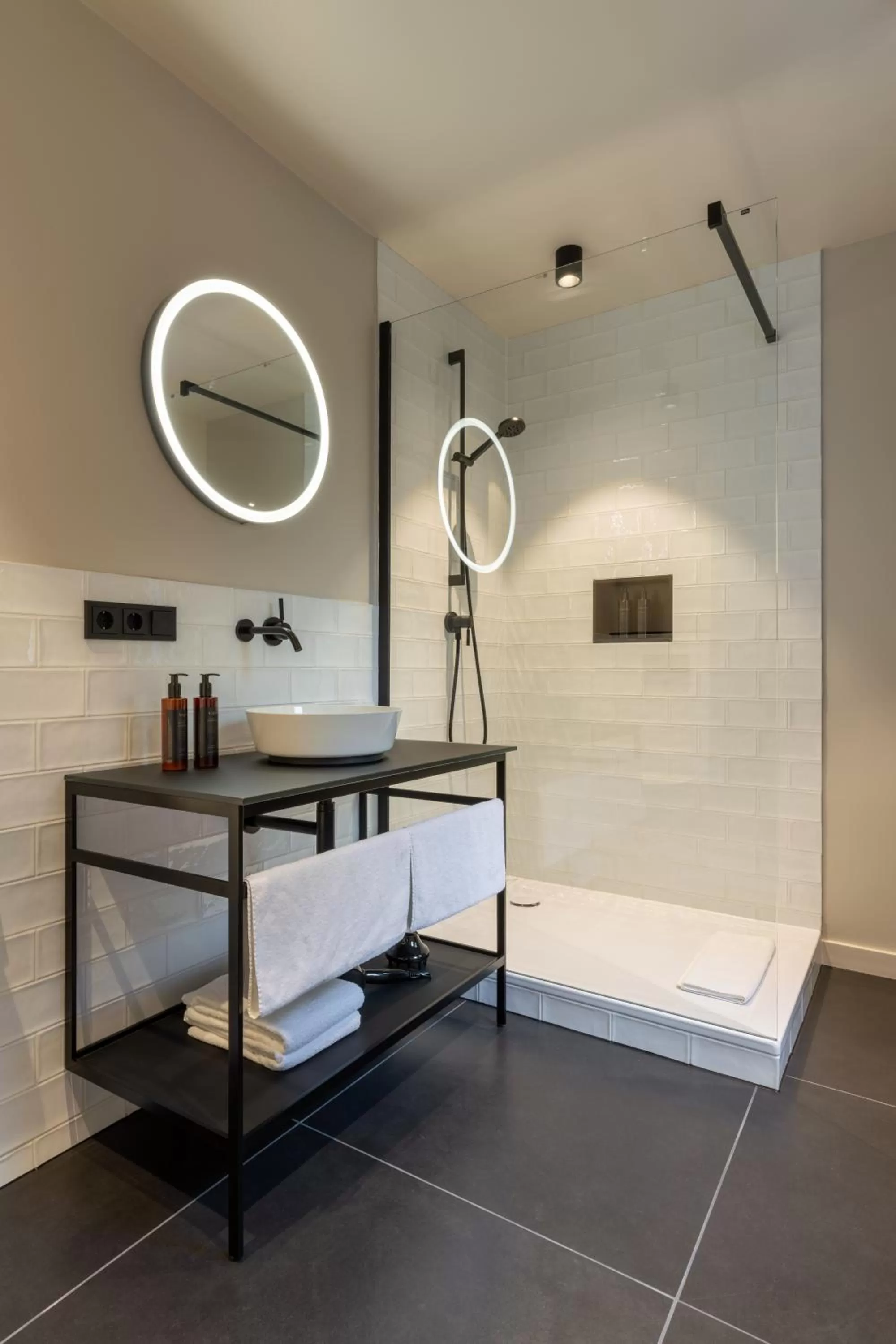 Bathroom, Bed in THE ADAMS - Self Check In Hotel