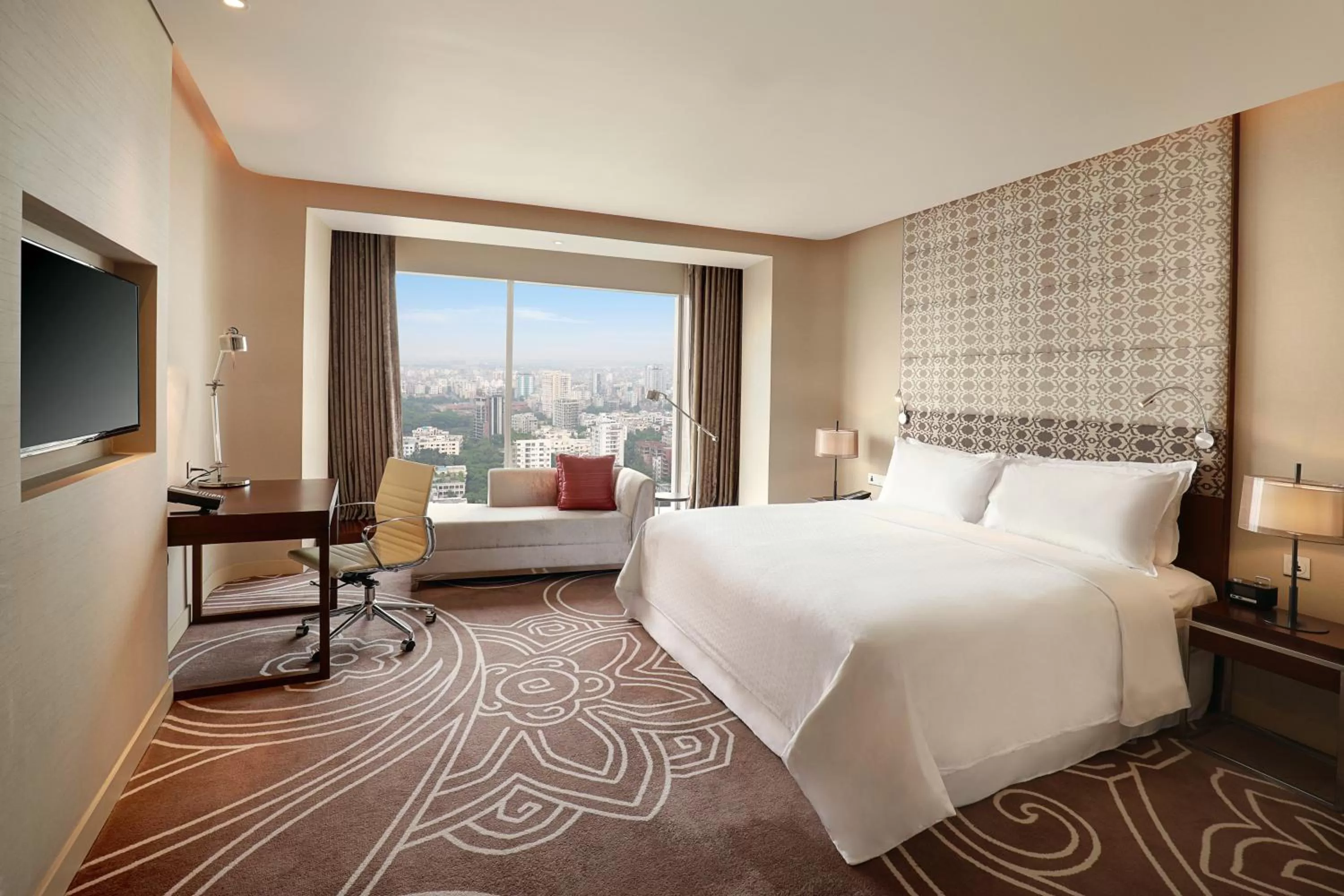 Crowne Plaza Dhaka Gulshan by IHG