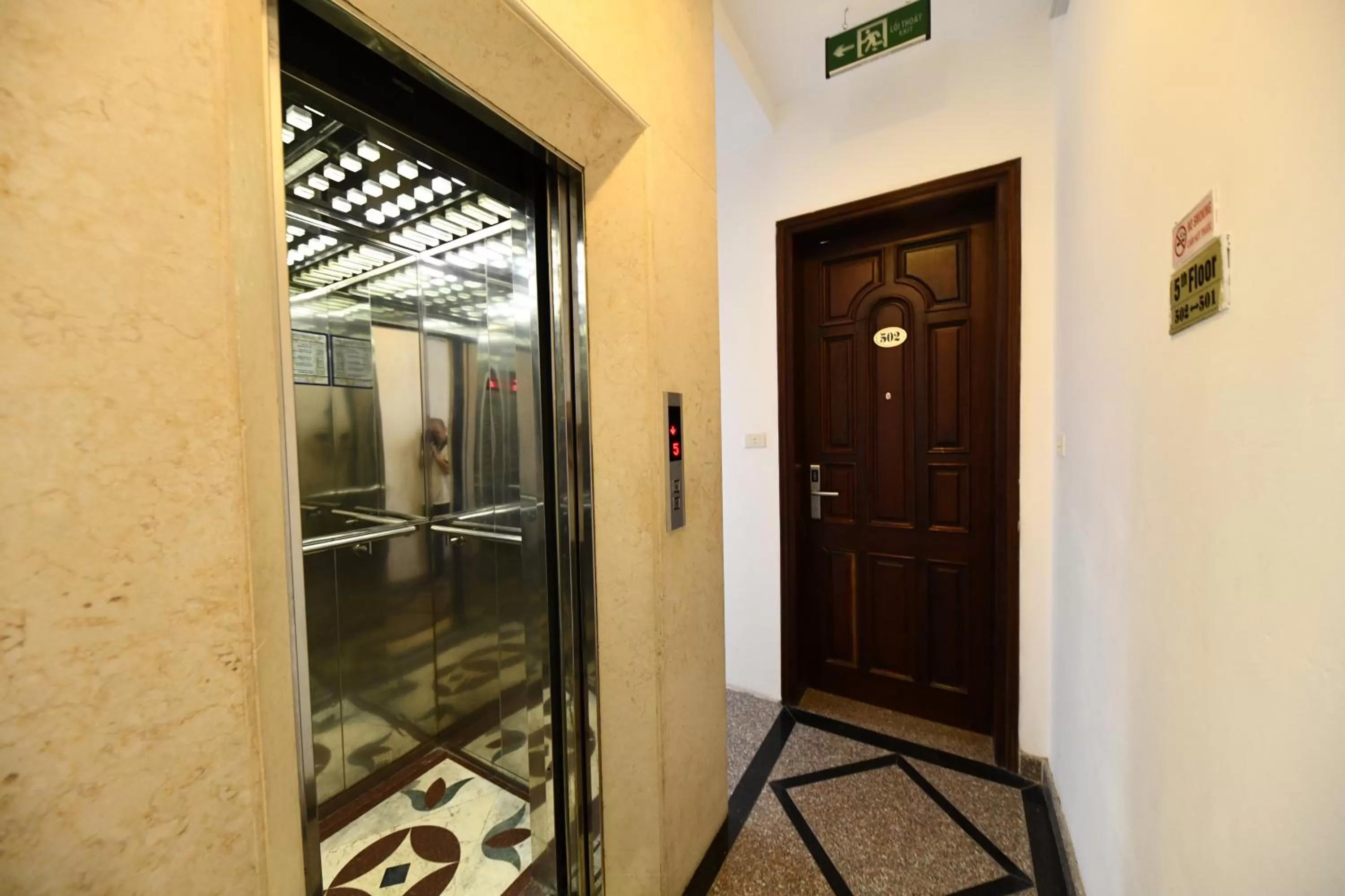 elevator in Phoenix Legend Hotel Hanoi