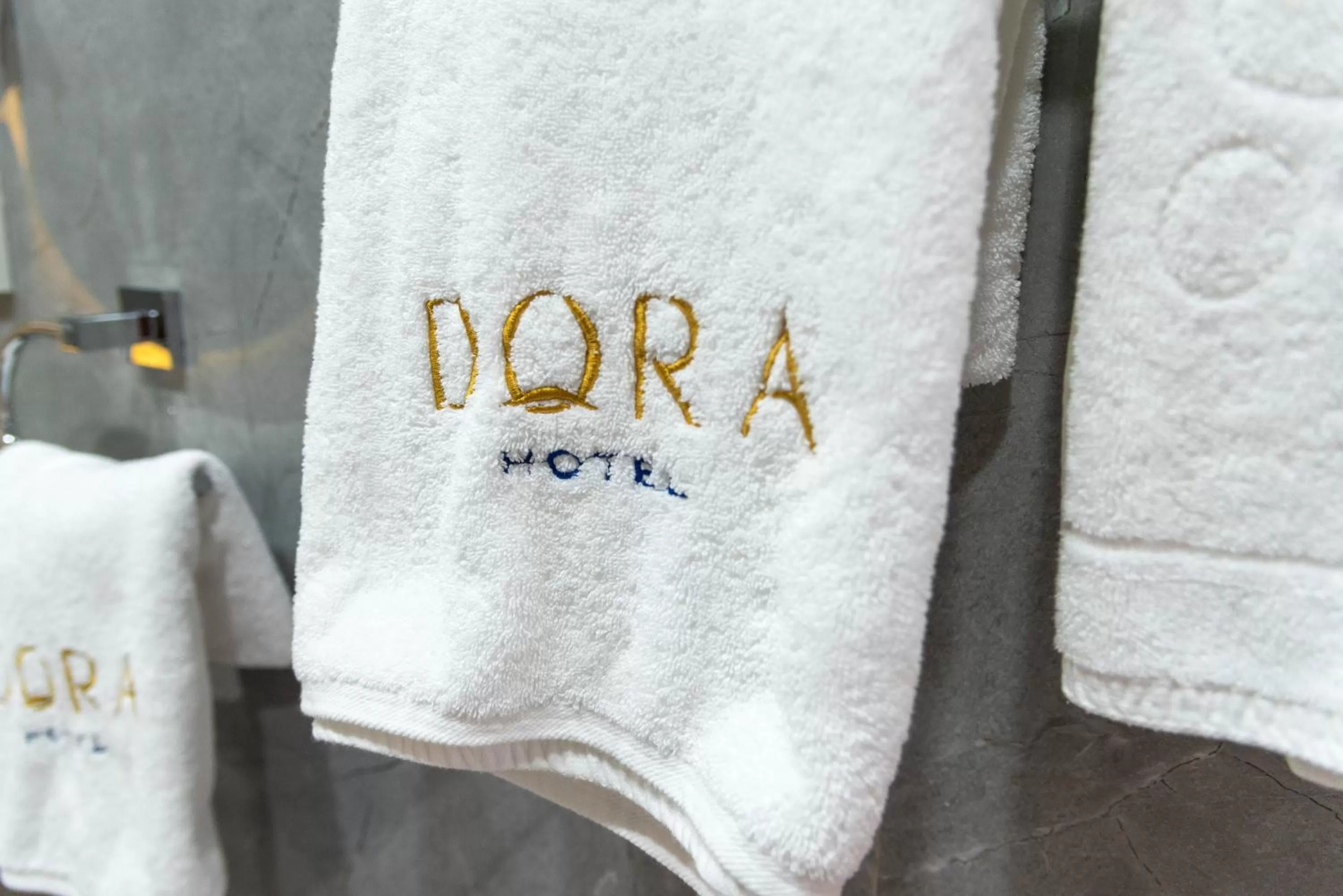 Dora Hotel