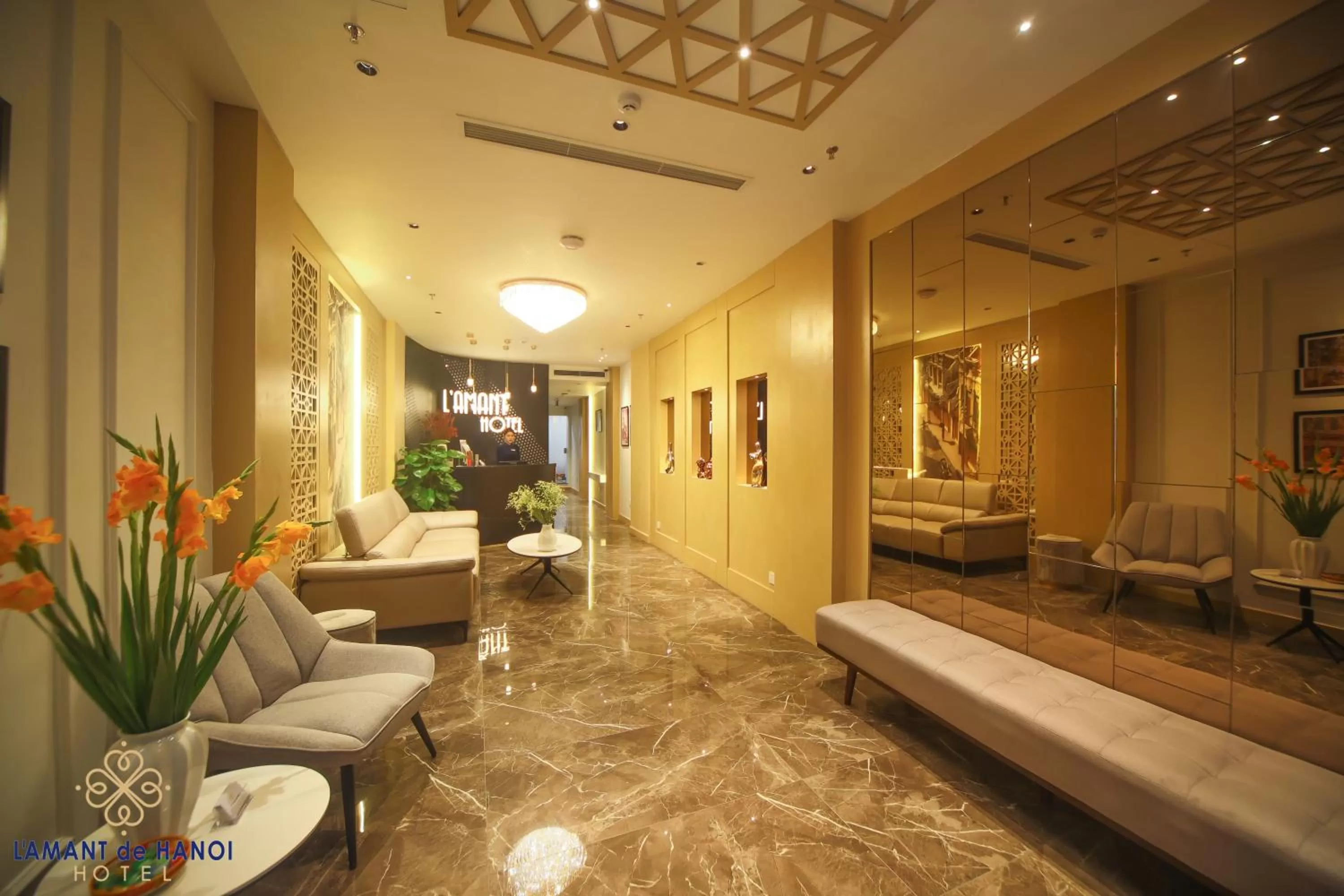 Living room in L'amant de Hanoi Hotel - khách sạn Lamant de Hà Nội