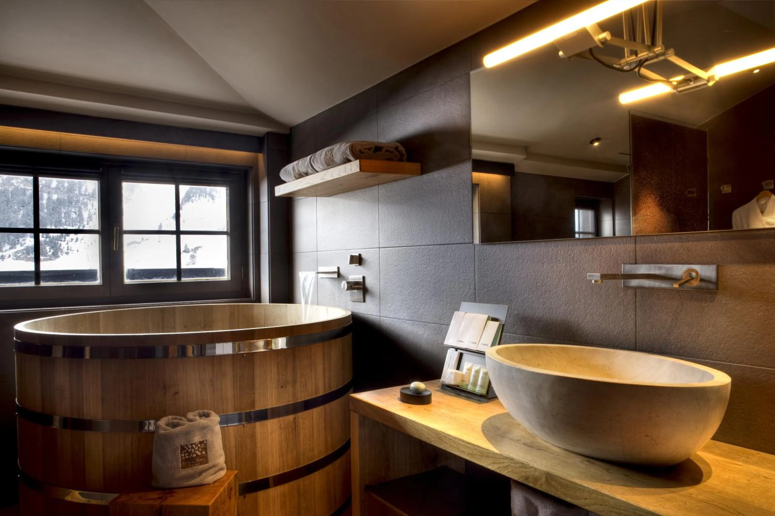 Romantic Double Room in Grau Roig Andorra Boutique Hotel & Spa