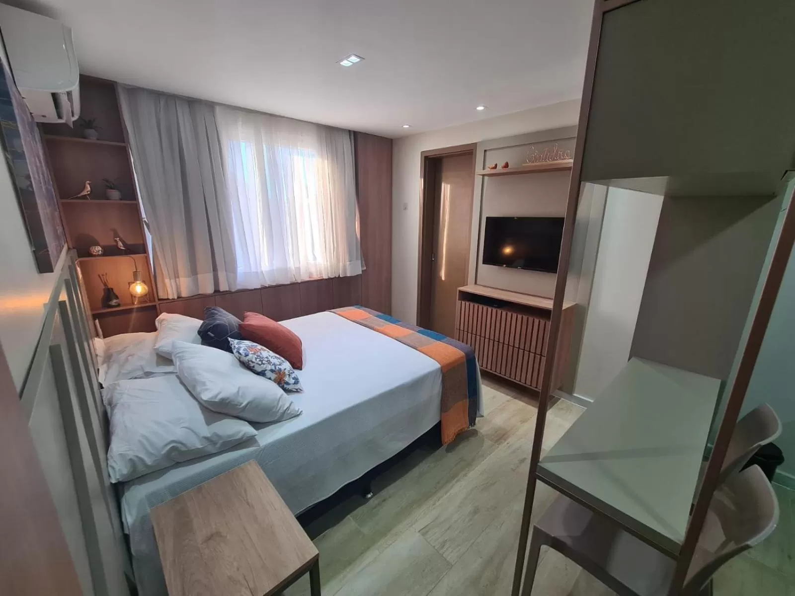 Photo of the whole room, Bed in Flats Bauten Cabo Branco