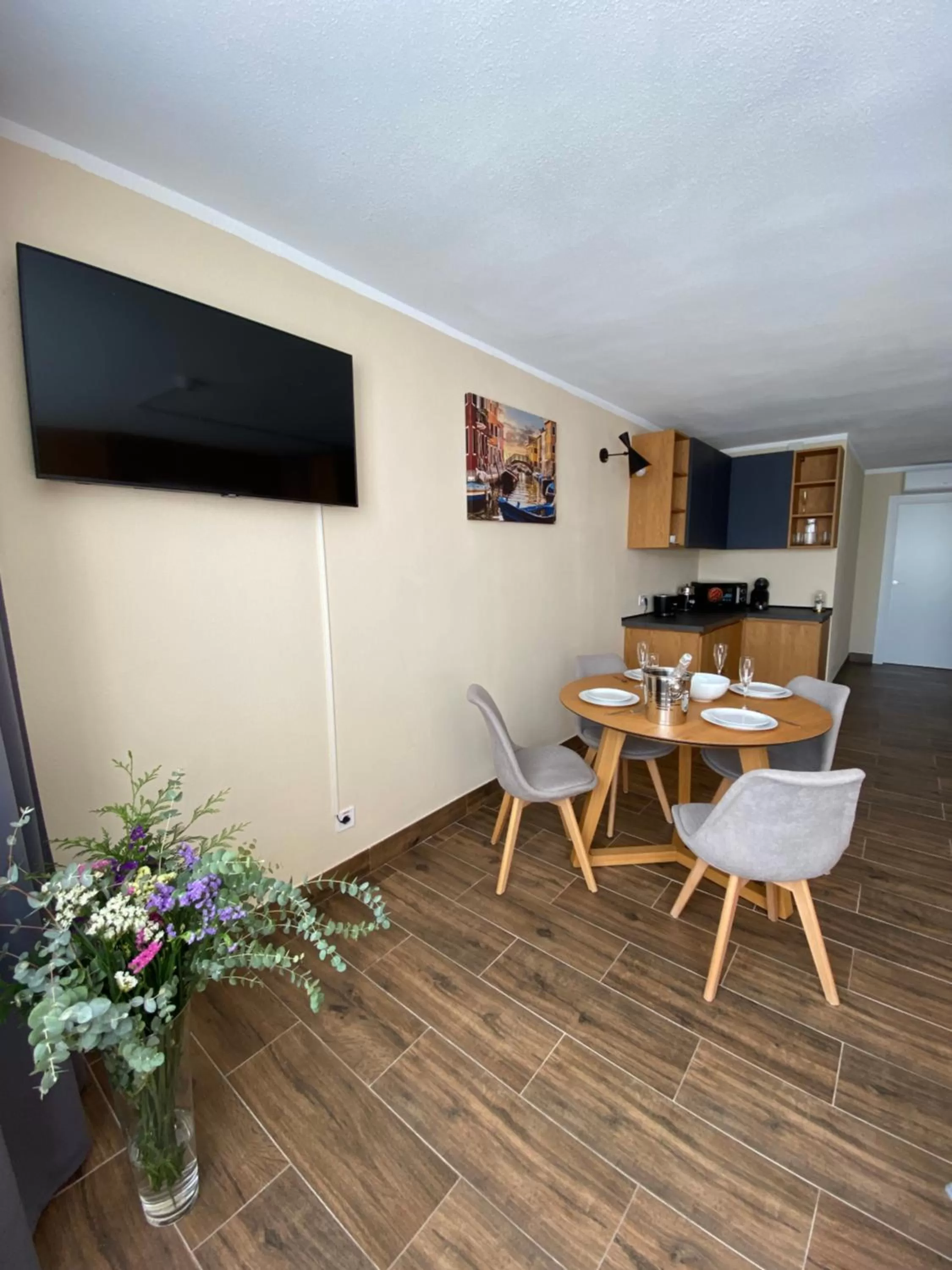 TV and multimedia in El Patio Hostal