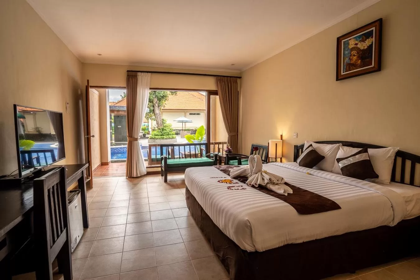 Bedroom, Bed in New Sunari Lovina Beach Resort