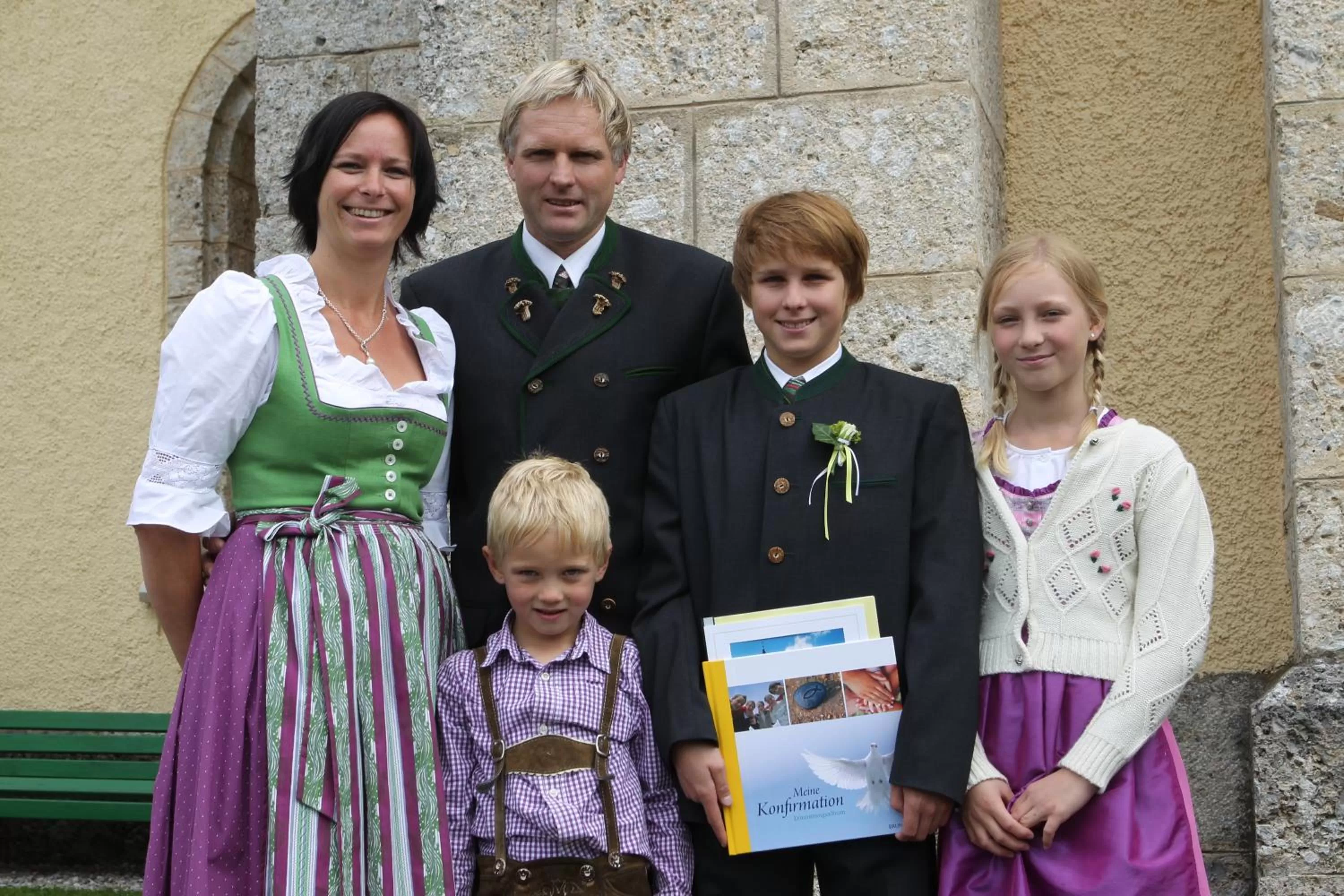 People in Hotel Neuwirt