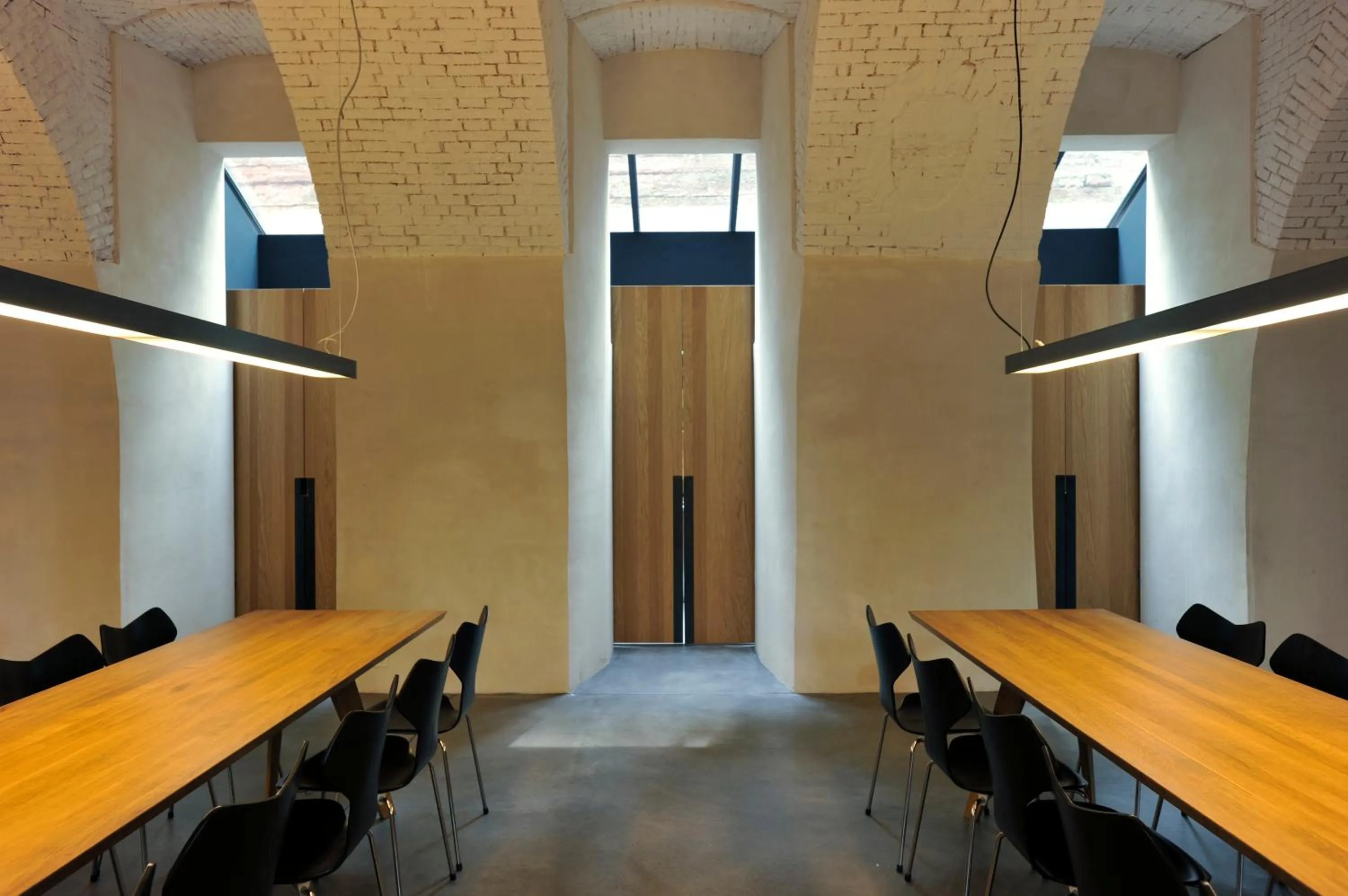 Restaurant/places to eat in Basel Youth Hostel