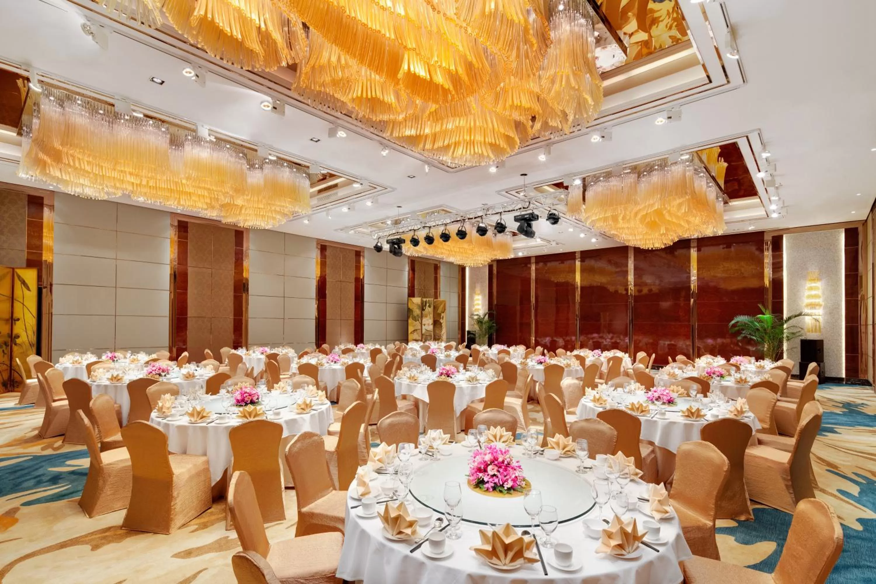 Banquet/Function facilities in Crowne Plaza Sanya City Center by IHG