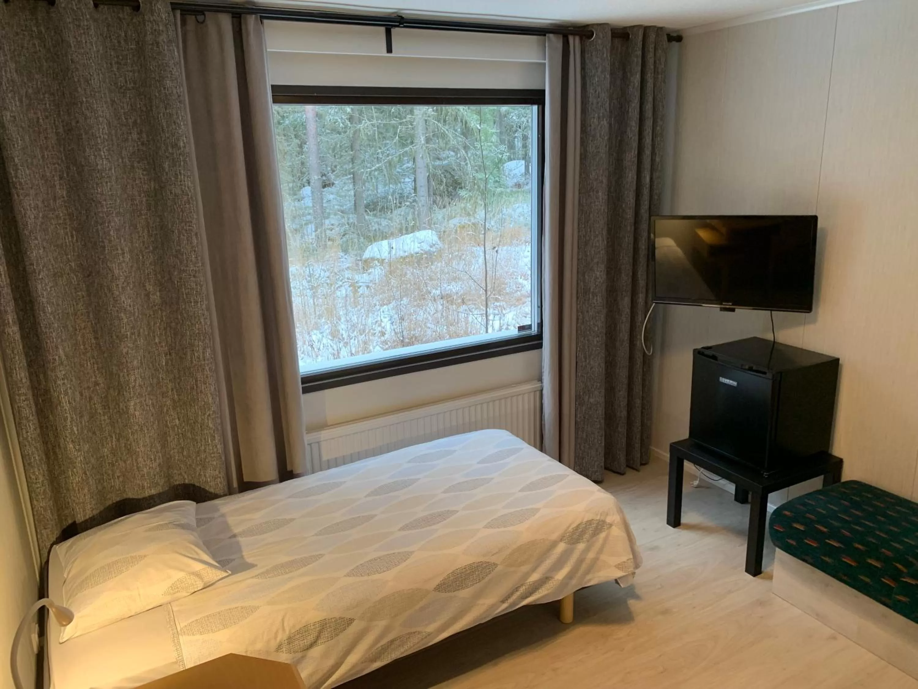 Bedroom, Bed in Hotelli Uninen Äänekoski