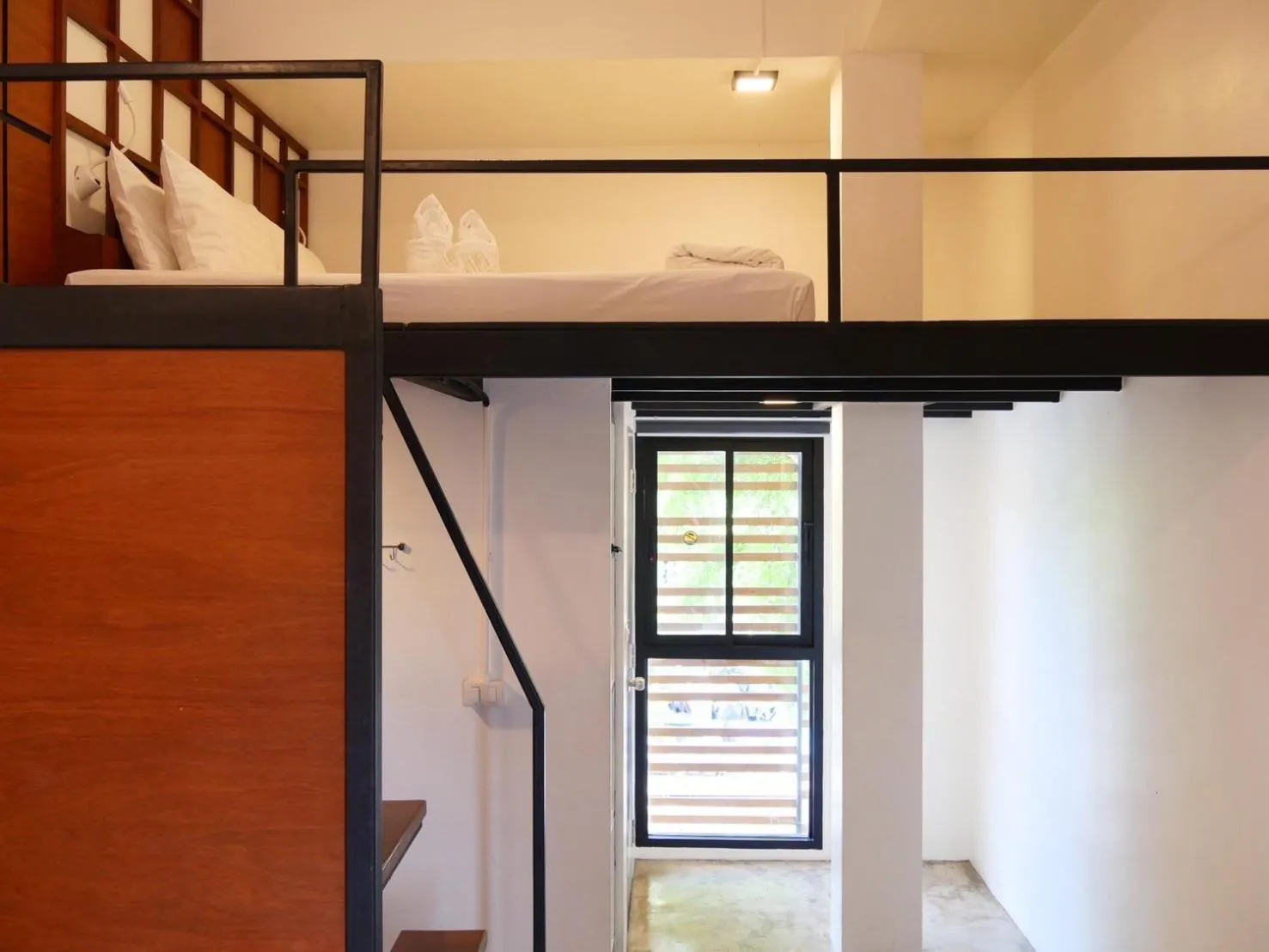 Photo of the whole room in Book a Bed Poshtel - SHA Plus