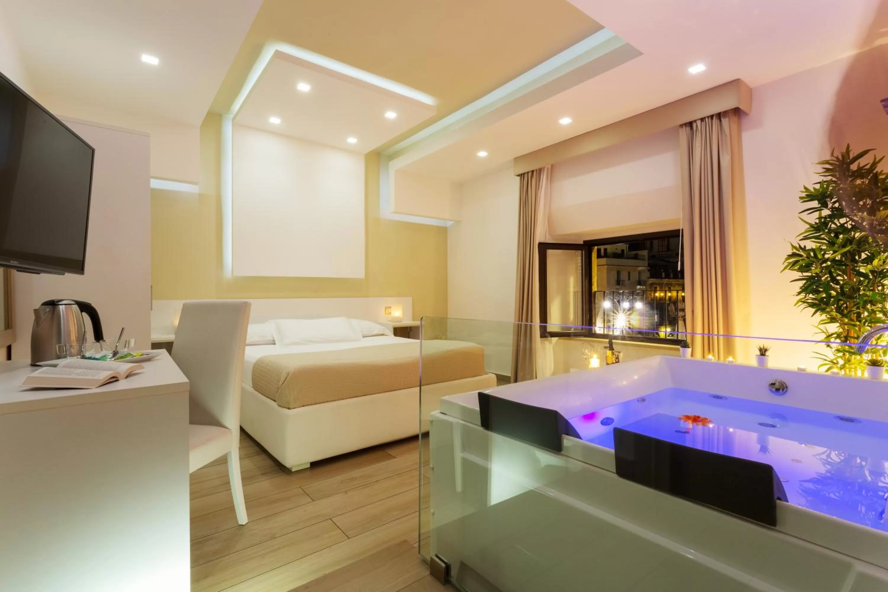 Photo of the whole room, Bathroom in Le Suites Del Duomo