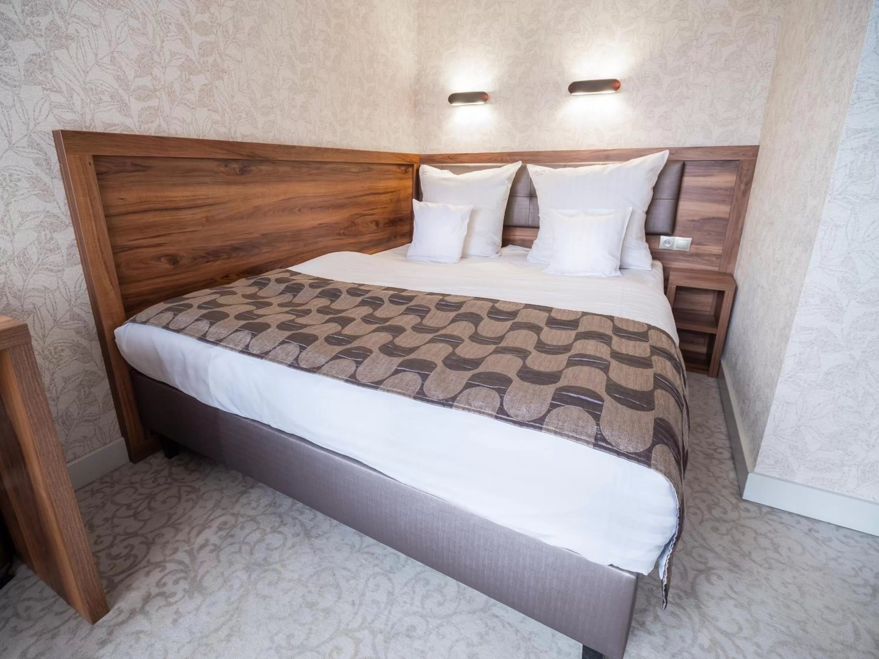 Bed in Hotel Miodowa