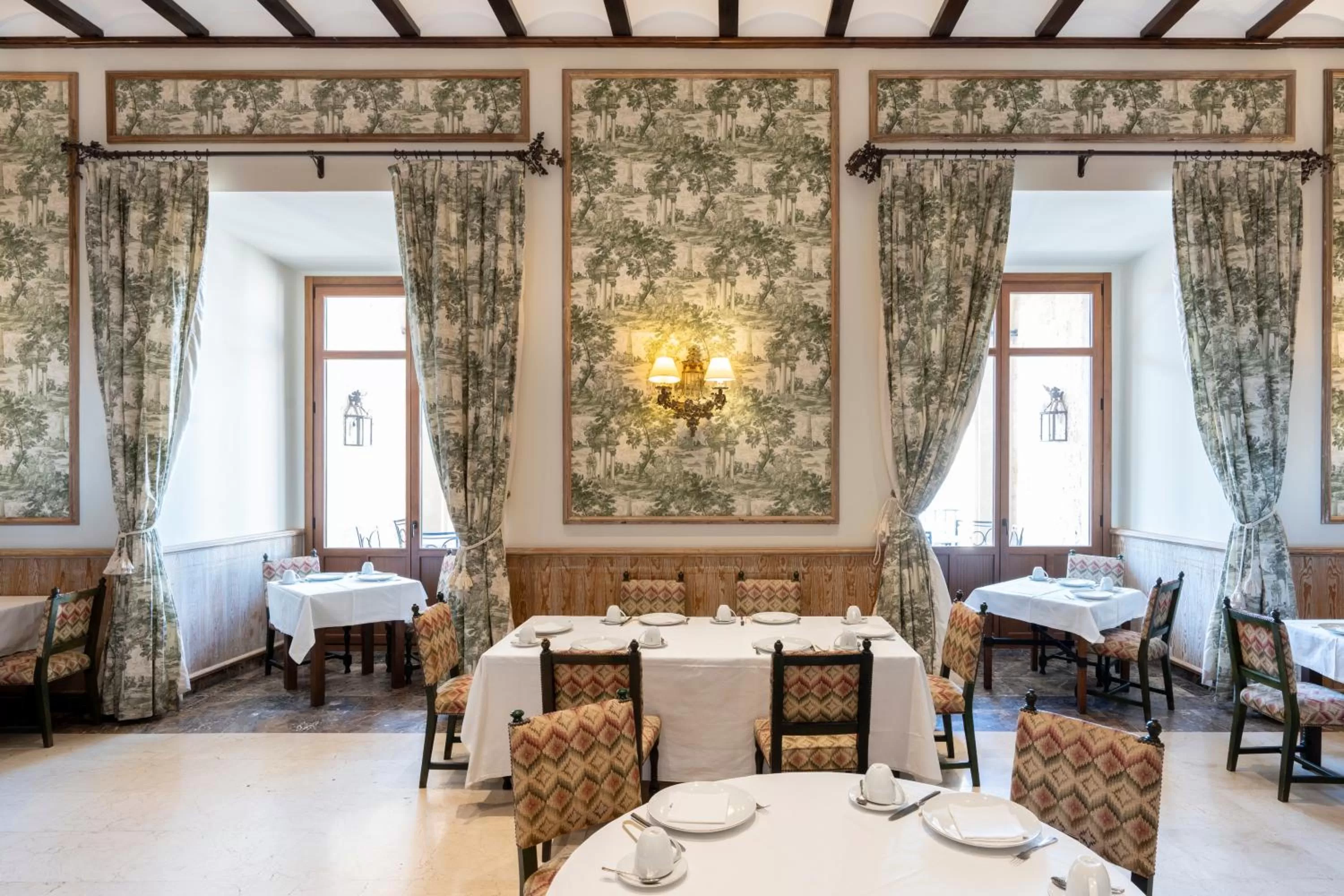Restaurant/places to eat in Parador de Lerma