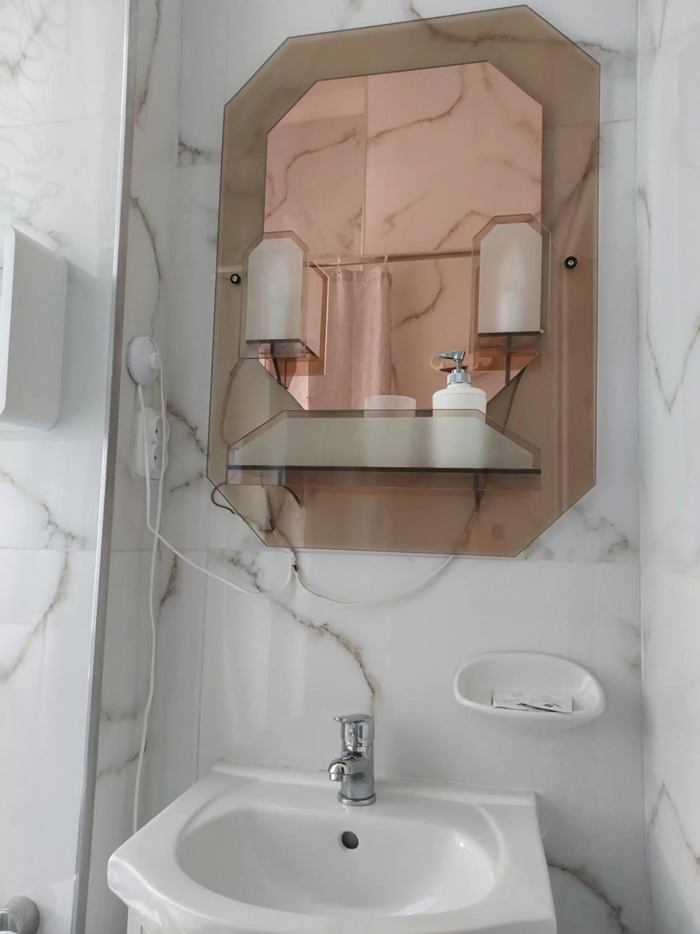 Bathroom in Hotel Asila