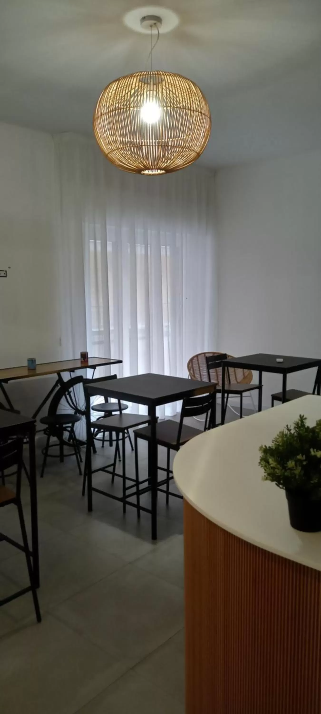 Living room in Ross Family Suites