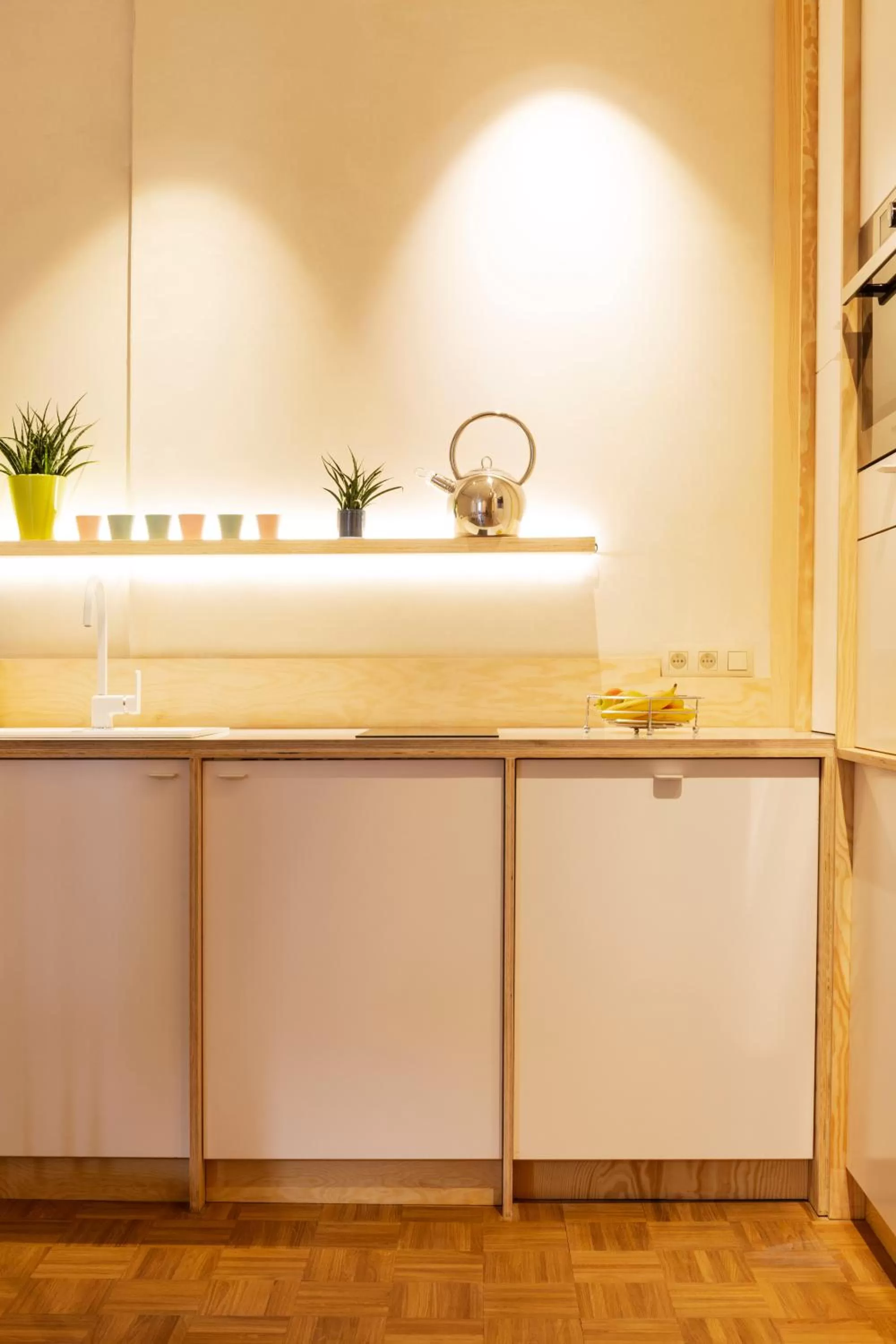 Kitchen or kitchenette in Violet Suites