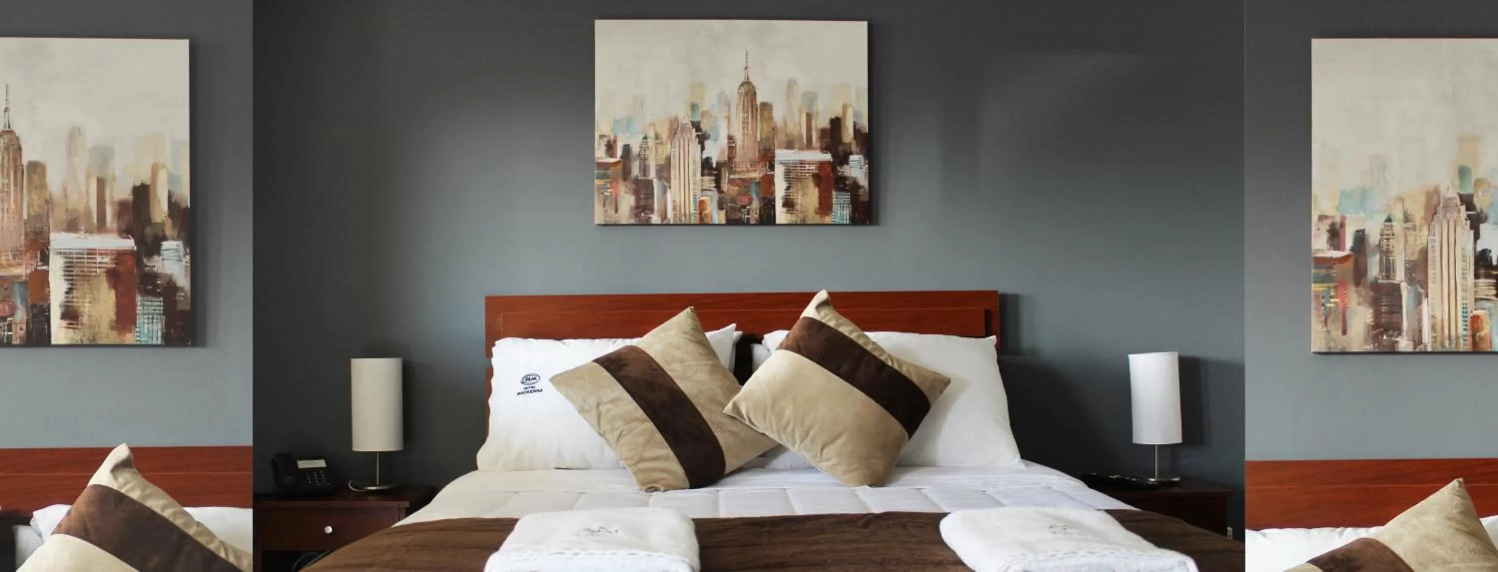 Bedroom, Bed in Hotel Mackenna