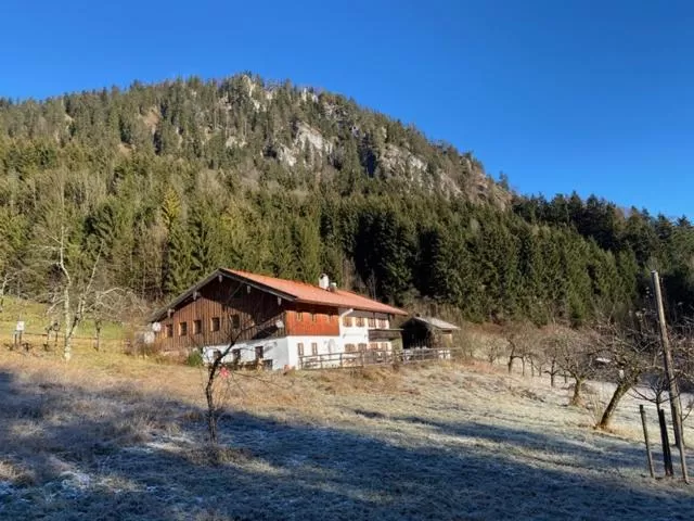 Property building in Berggasthof Butzn Wirt