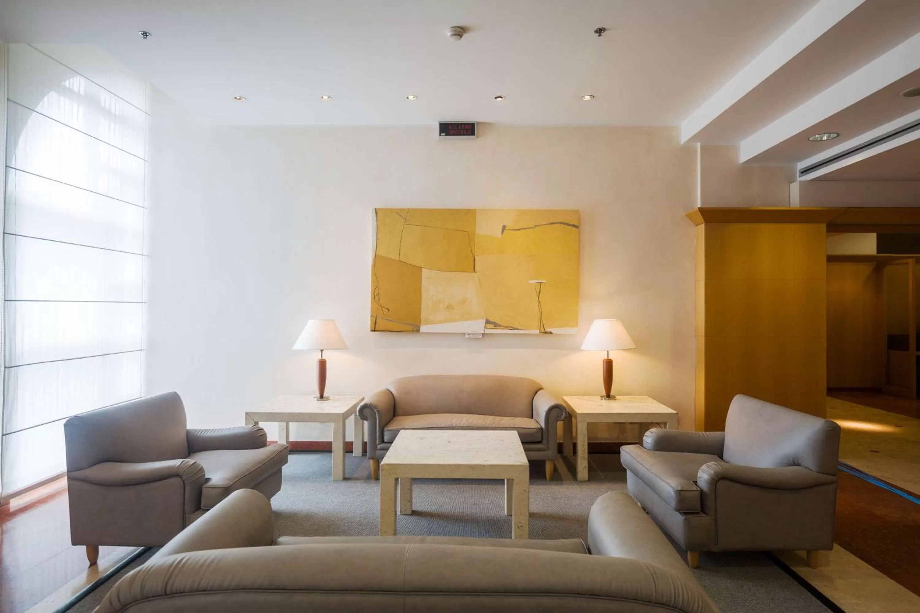 Lobby or reception in Hilton Rome Airport