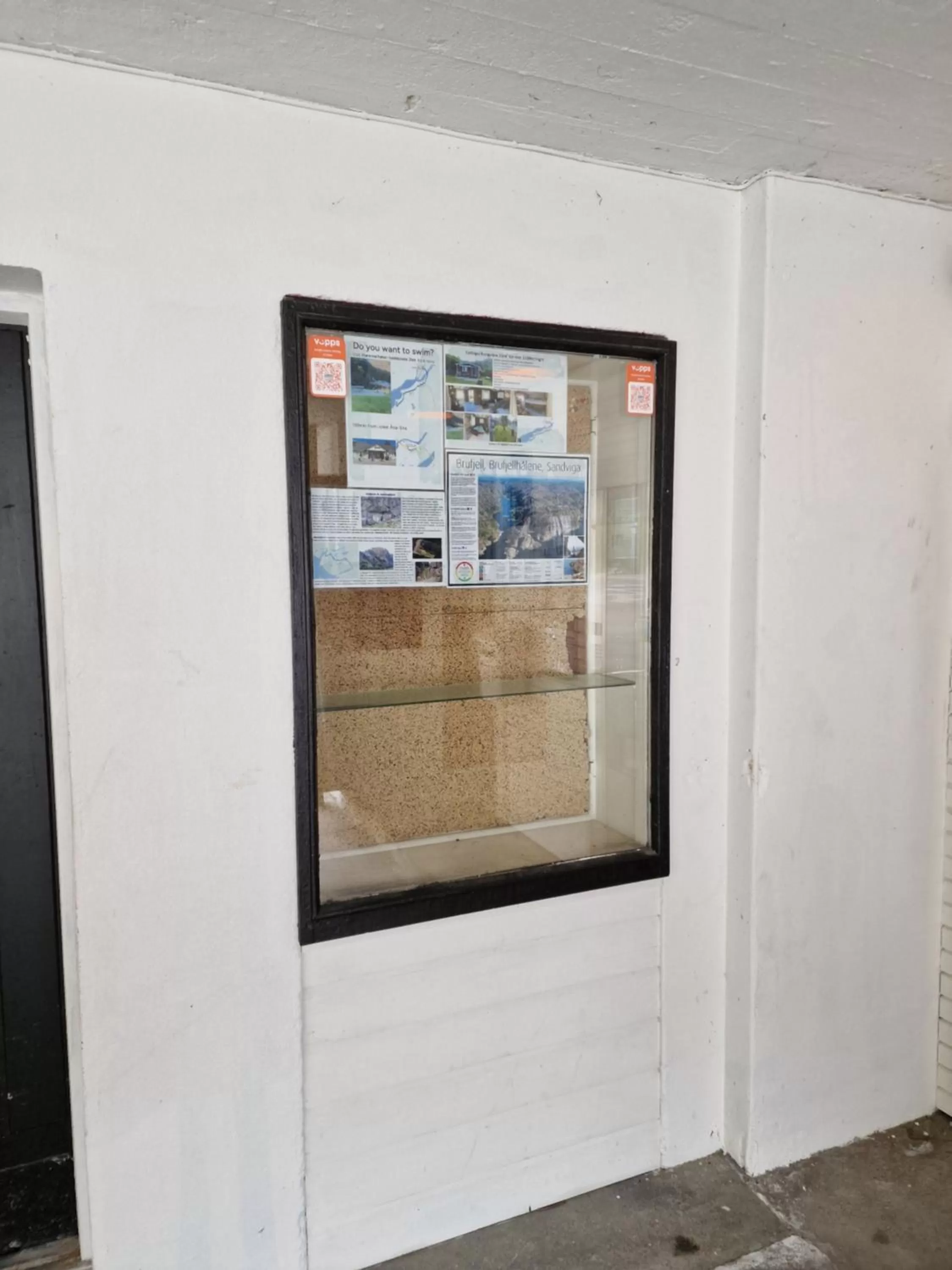 Property logo or sign in Brufjell Hostel & Parking