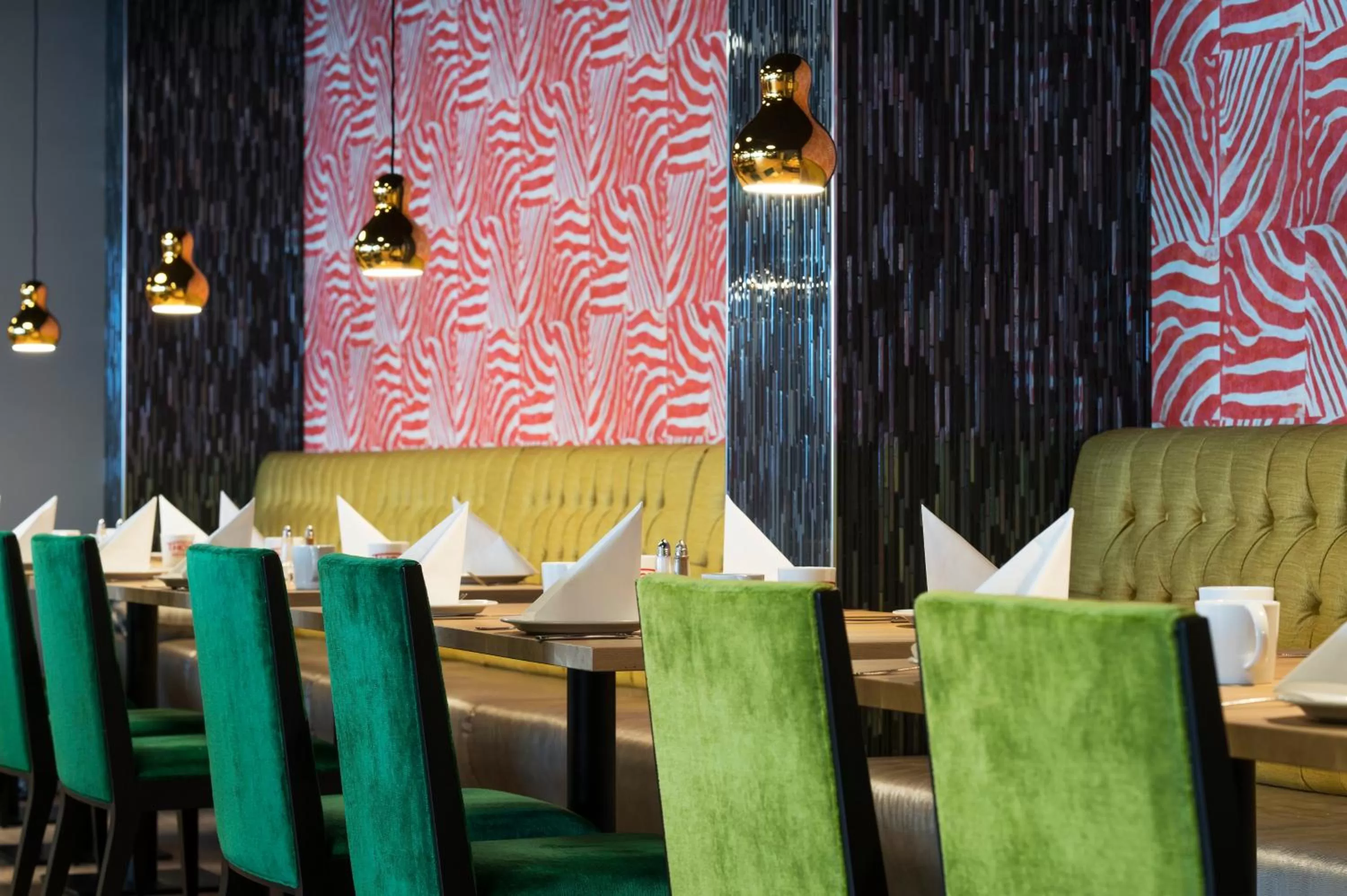 Restaurant/places to eat in Thon Hotel Orion