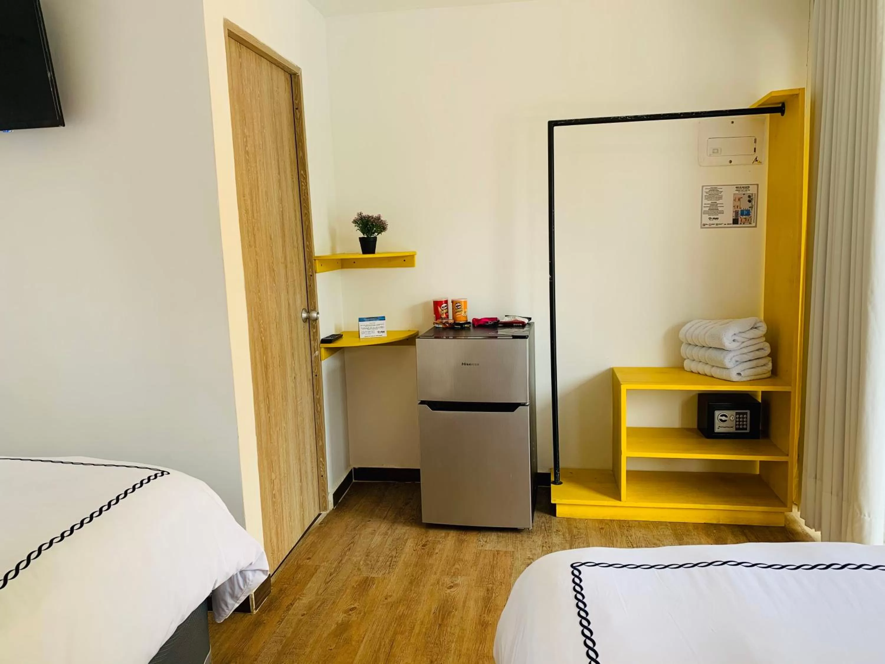 Photo of the whole room, Bed in Be Happy Hotel