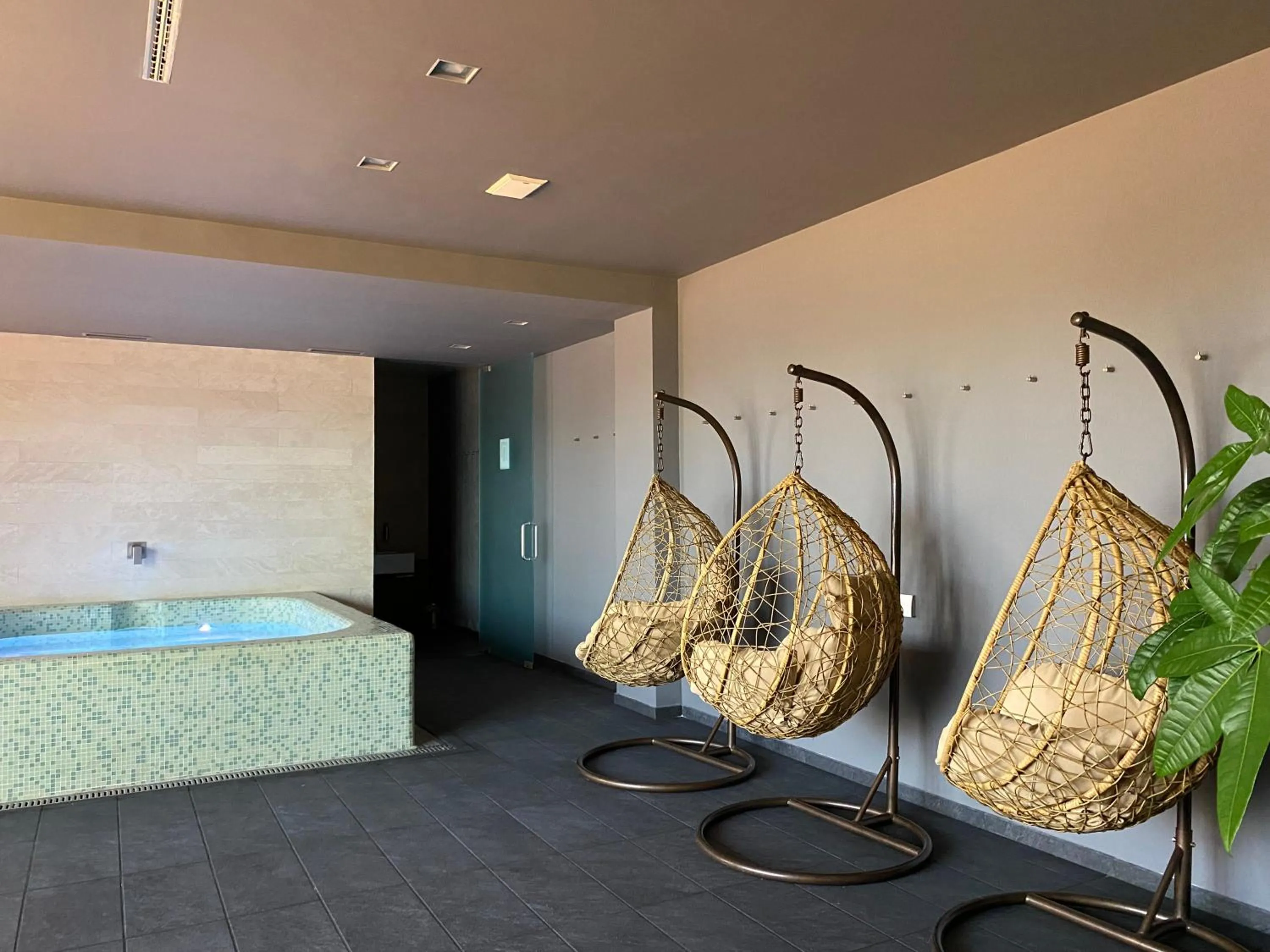 Hot Tub in Altafiumara Resort & Spa