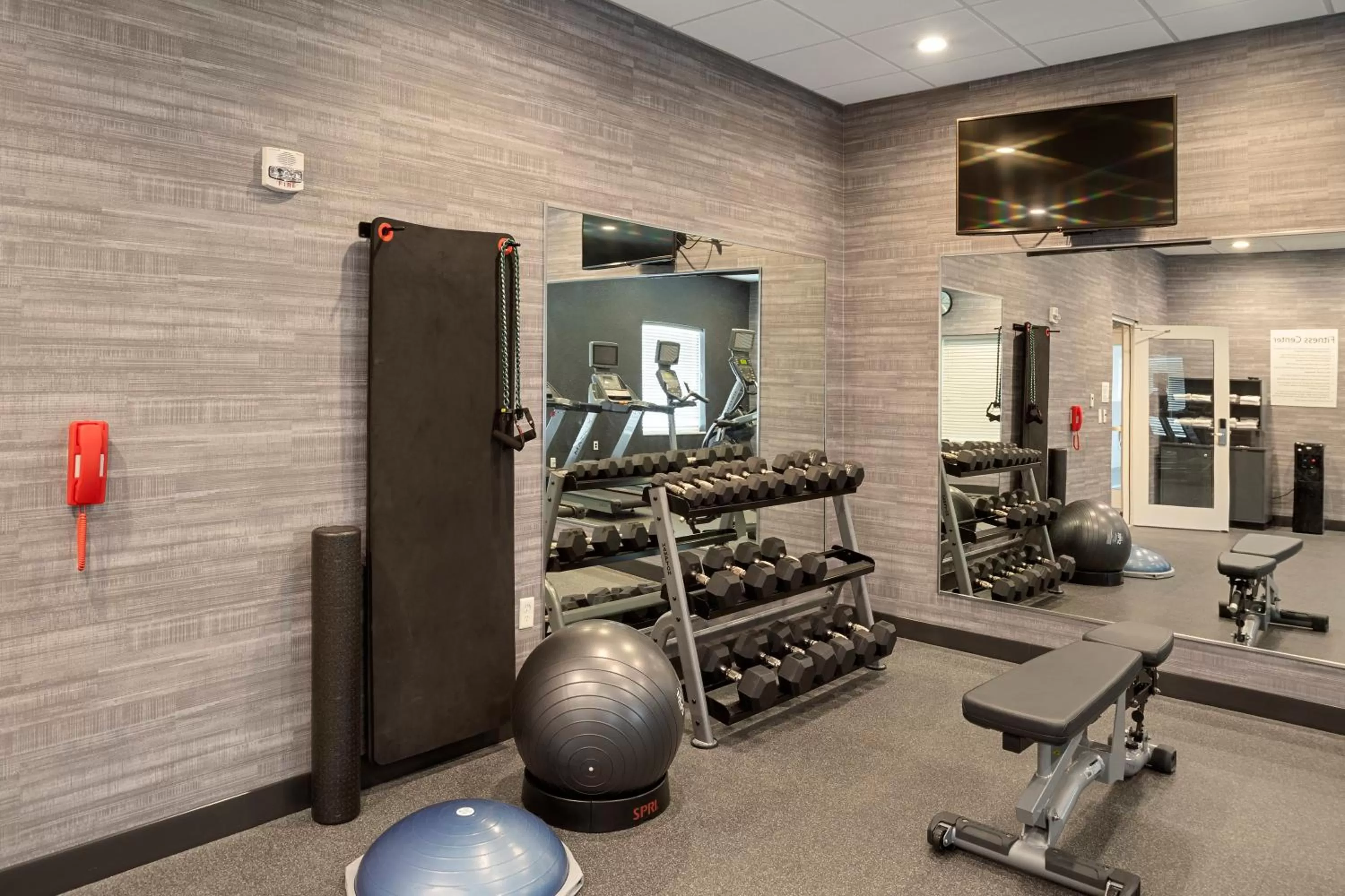 Fitness centre/facilities in Holiday Inn & Suites Decatur-Forsyth by IHG