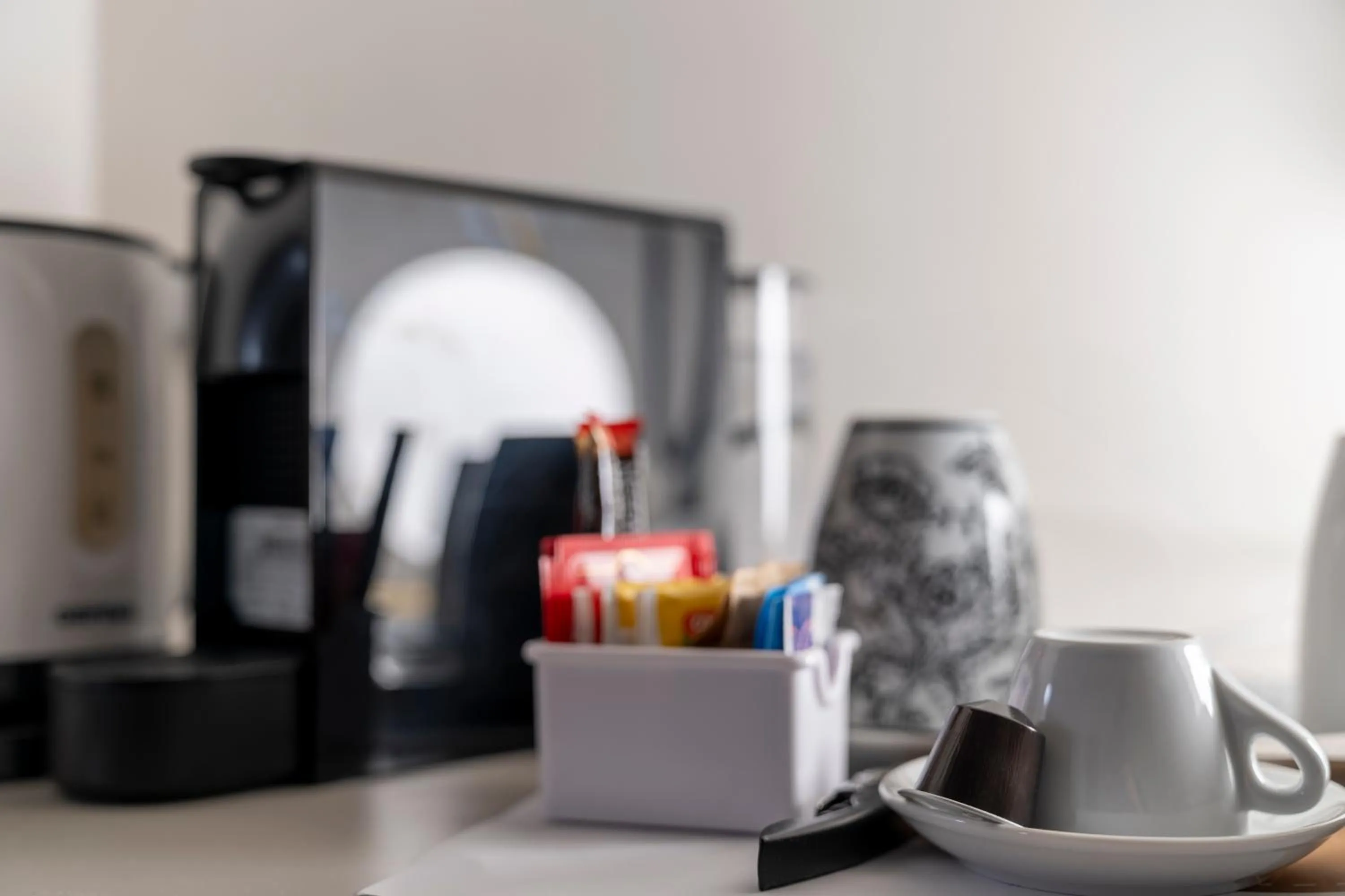 Coffee/tea facilities in Condotti Rooms