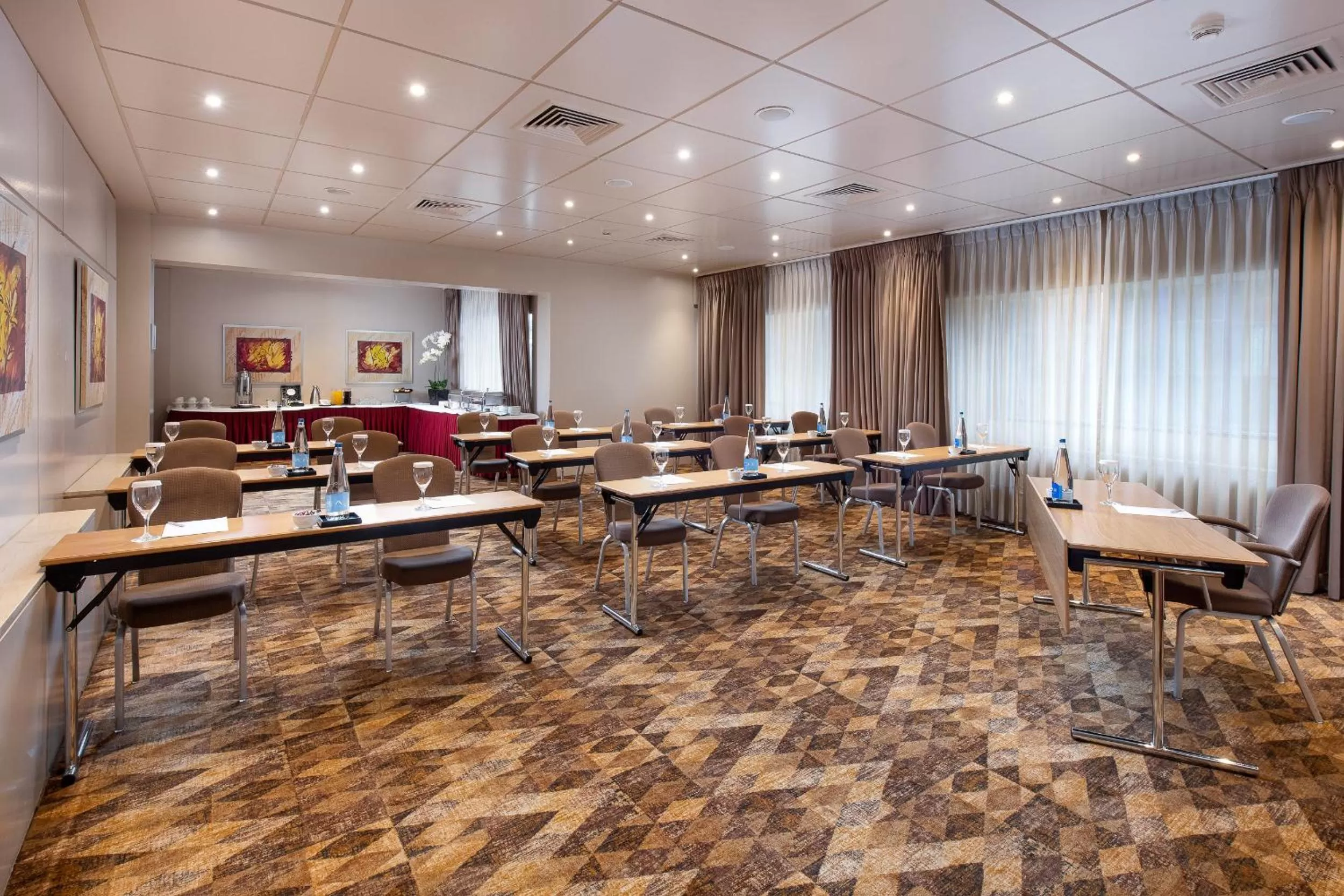 Meeting/conference room in Crowne Plaza Athens City Centre by IHG