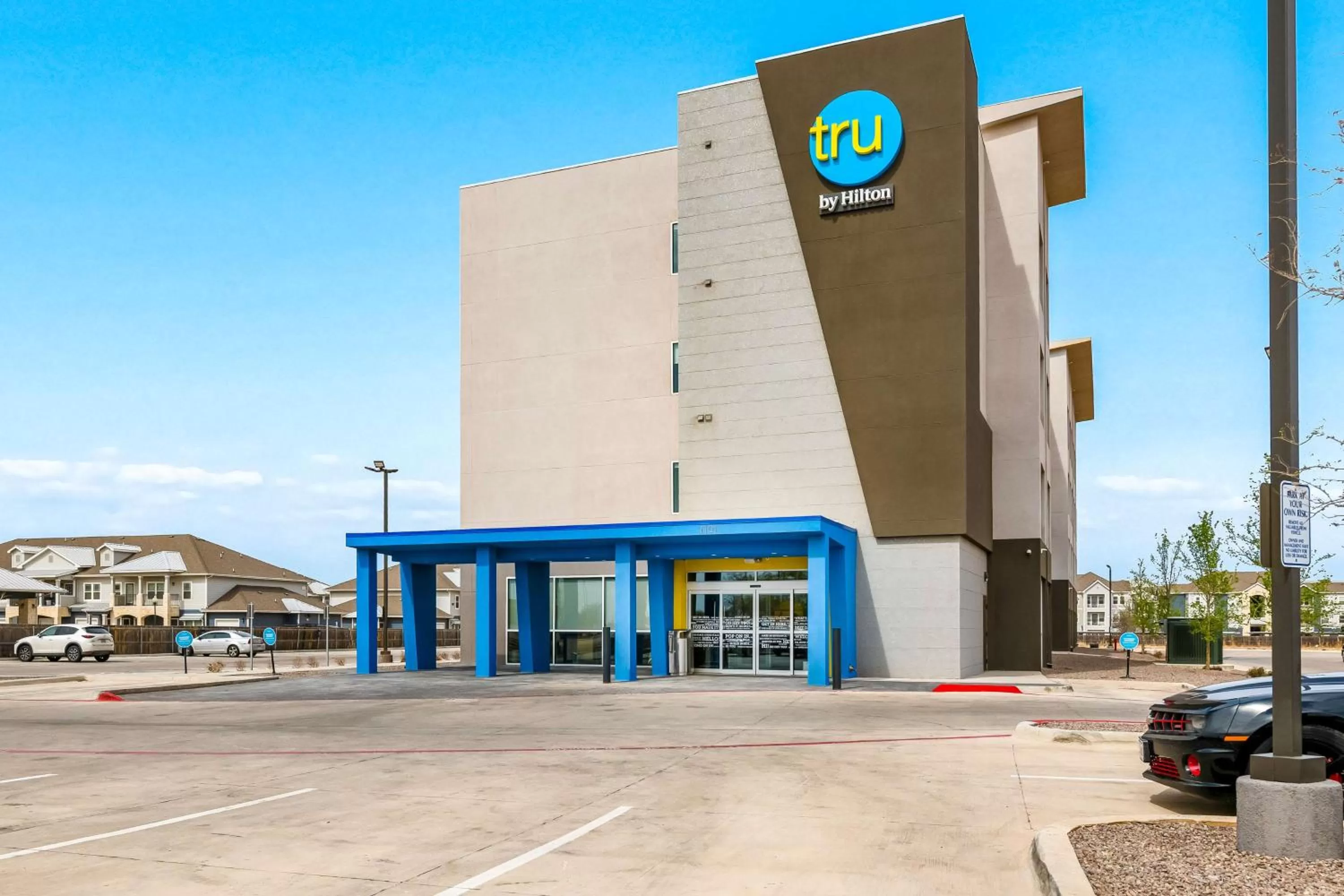 Property building in Tru By Hilton Midland, Tx