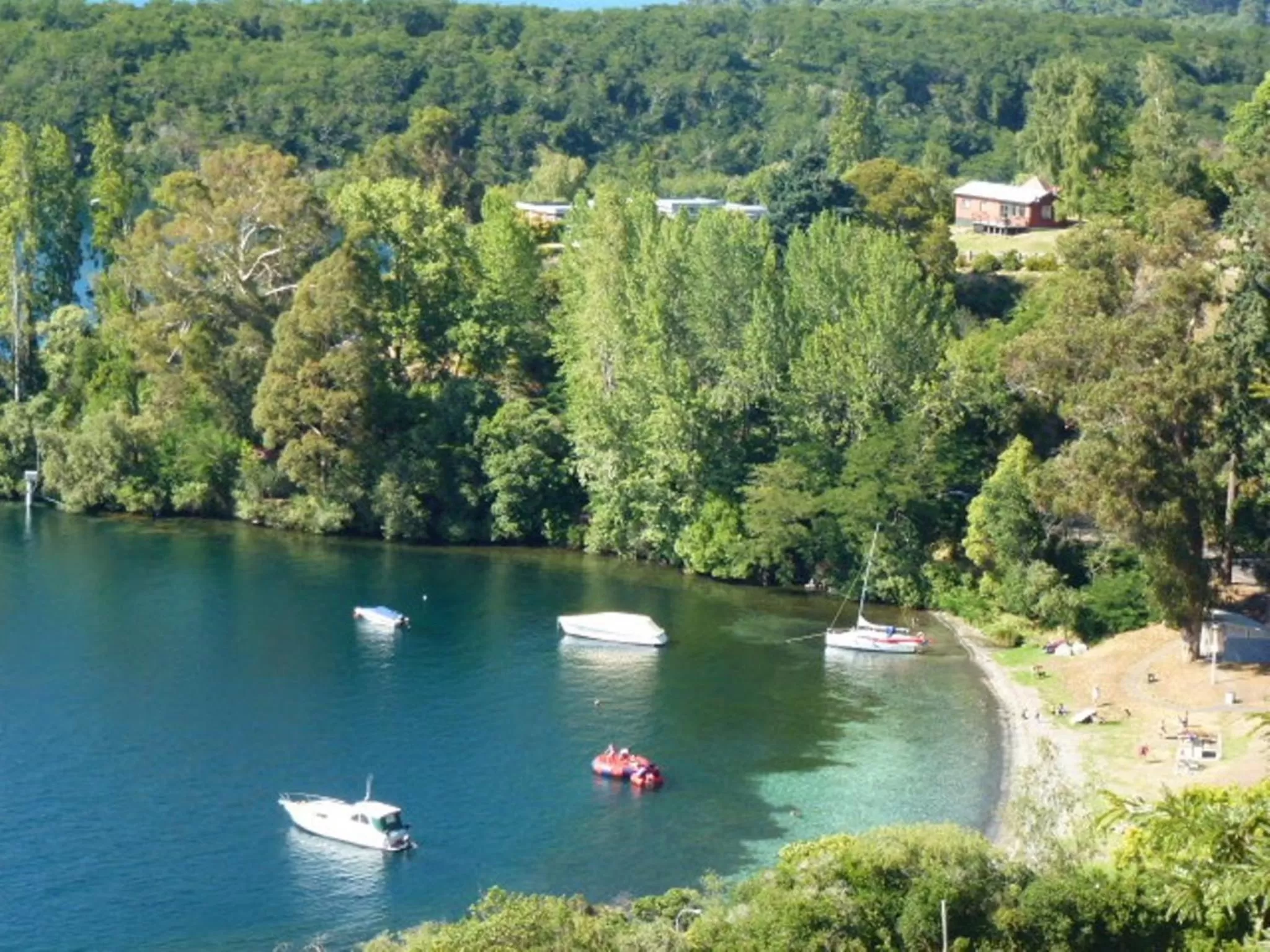 Lake view in Serenity On Wakeman