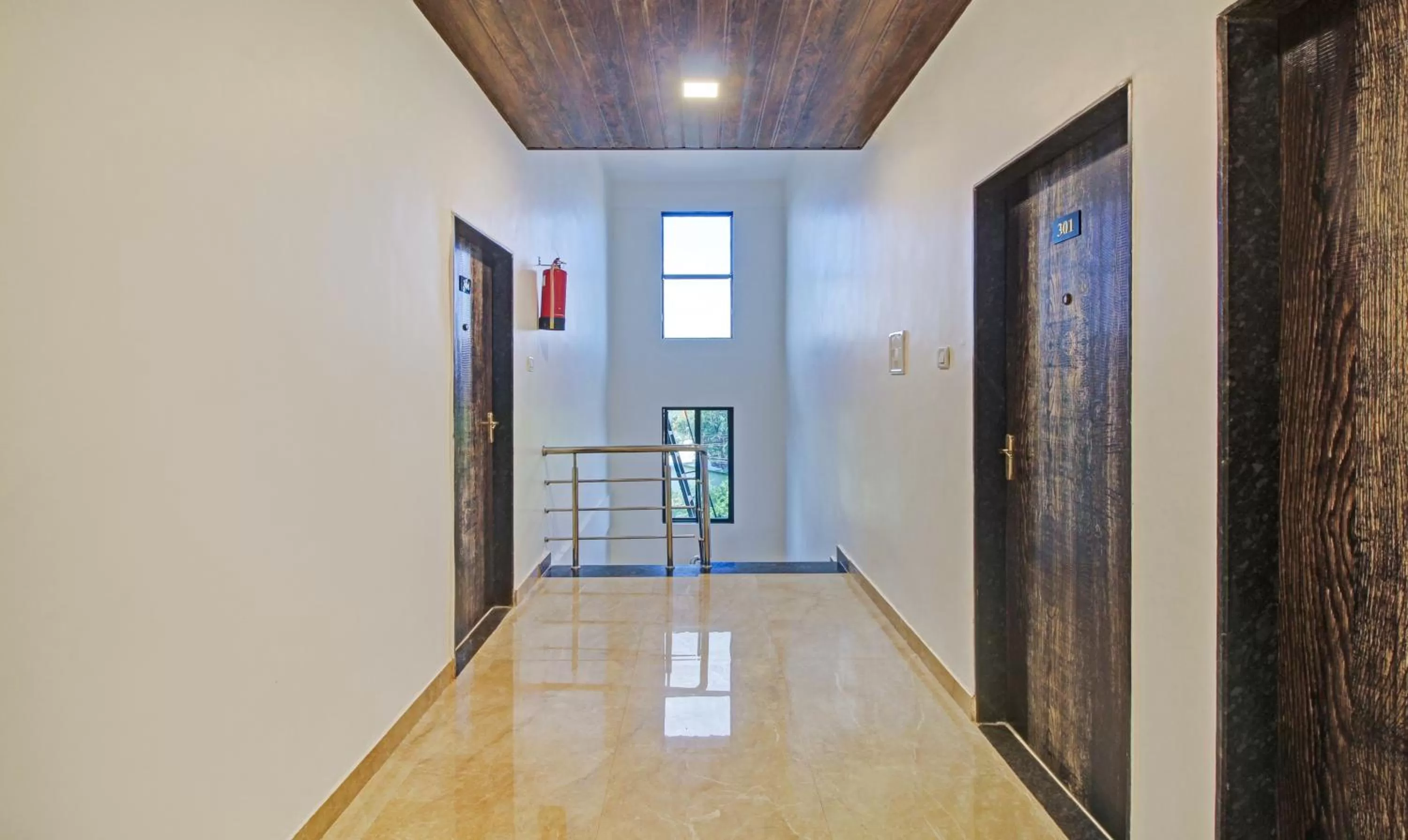 Treebo Trend Raaya Regency