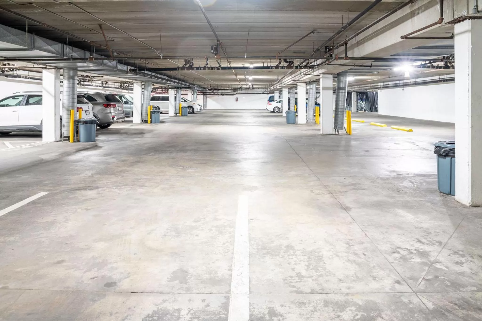 Parking in Ramada by Wyndham Redondo Beach