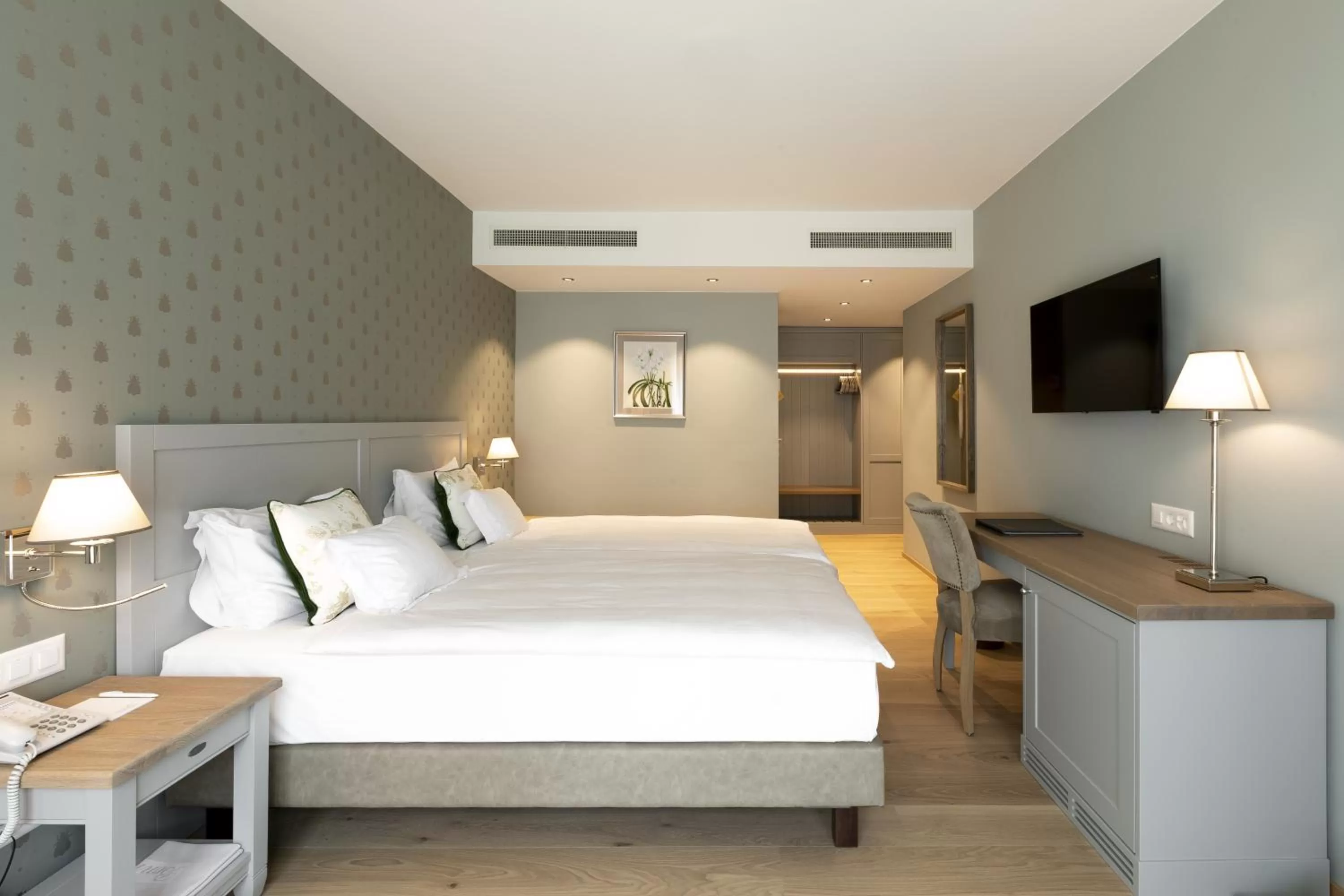 Photo of the whole room, Bed in Hotel Ascovilla Charming Hideway