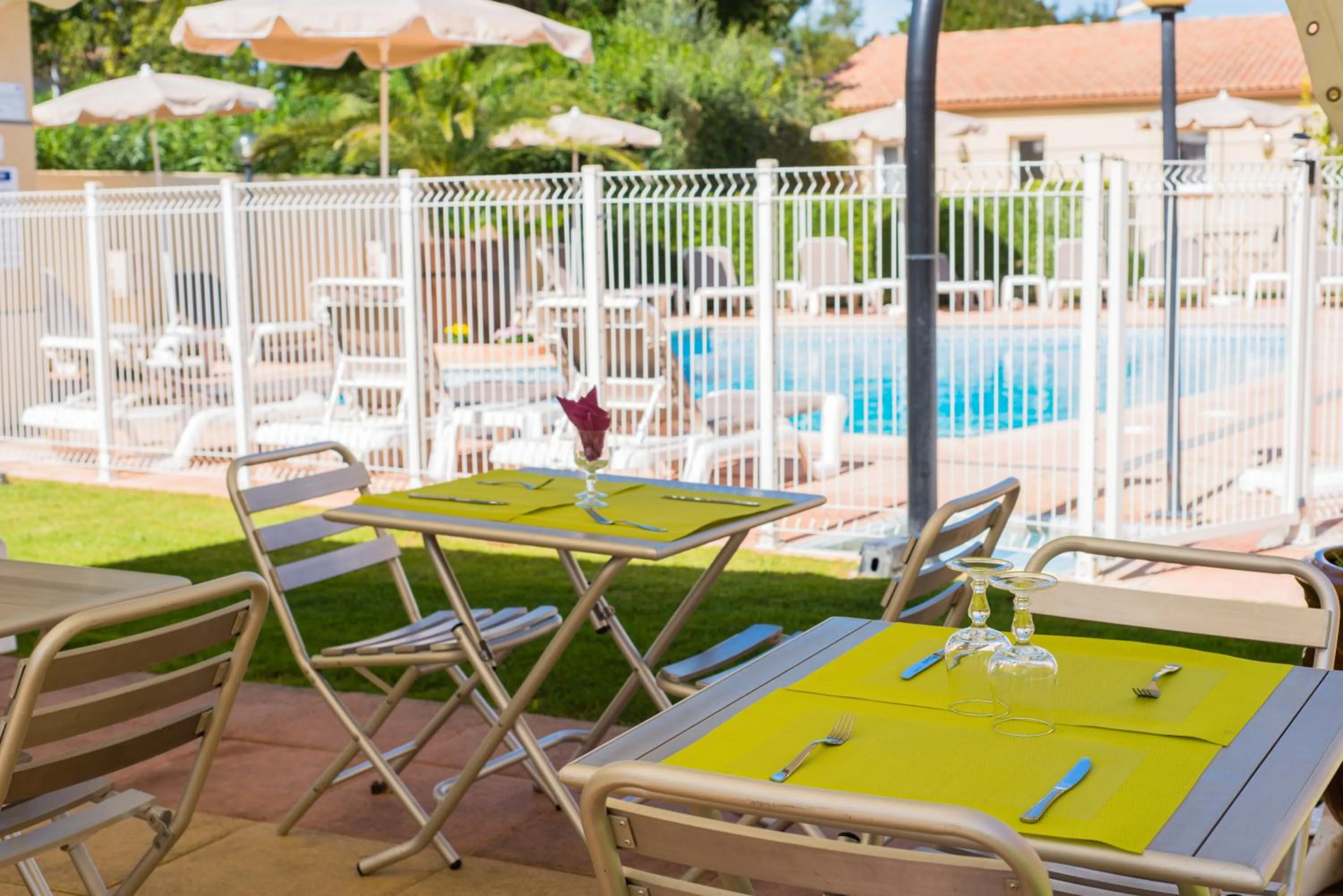 Garden in Hôtel Ariane