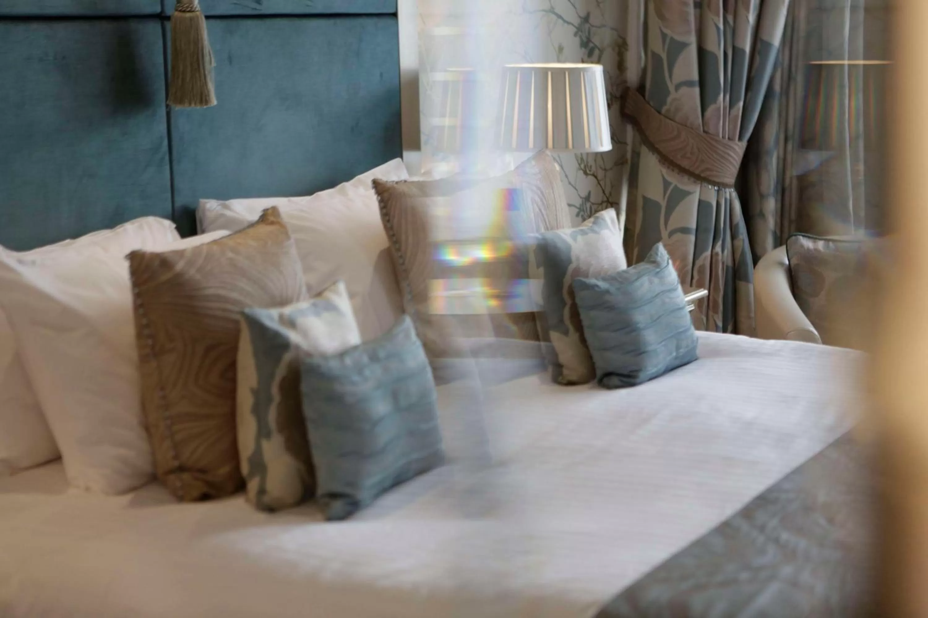 Bedroom, Bed in Burlington Hotel, BW Premier Collection by Best Western