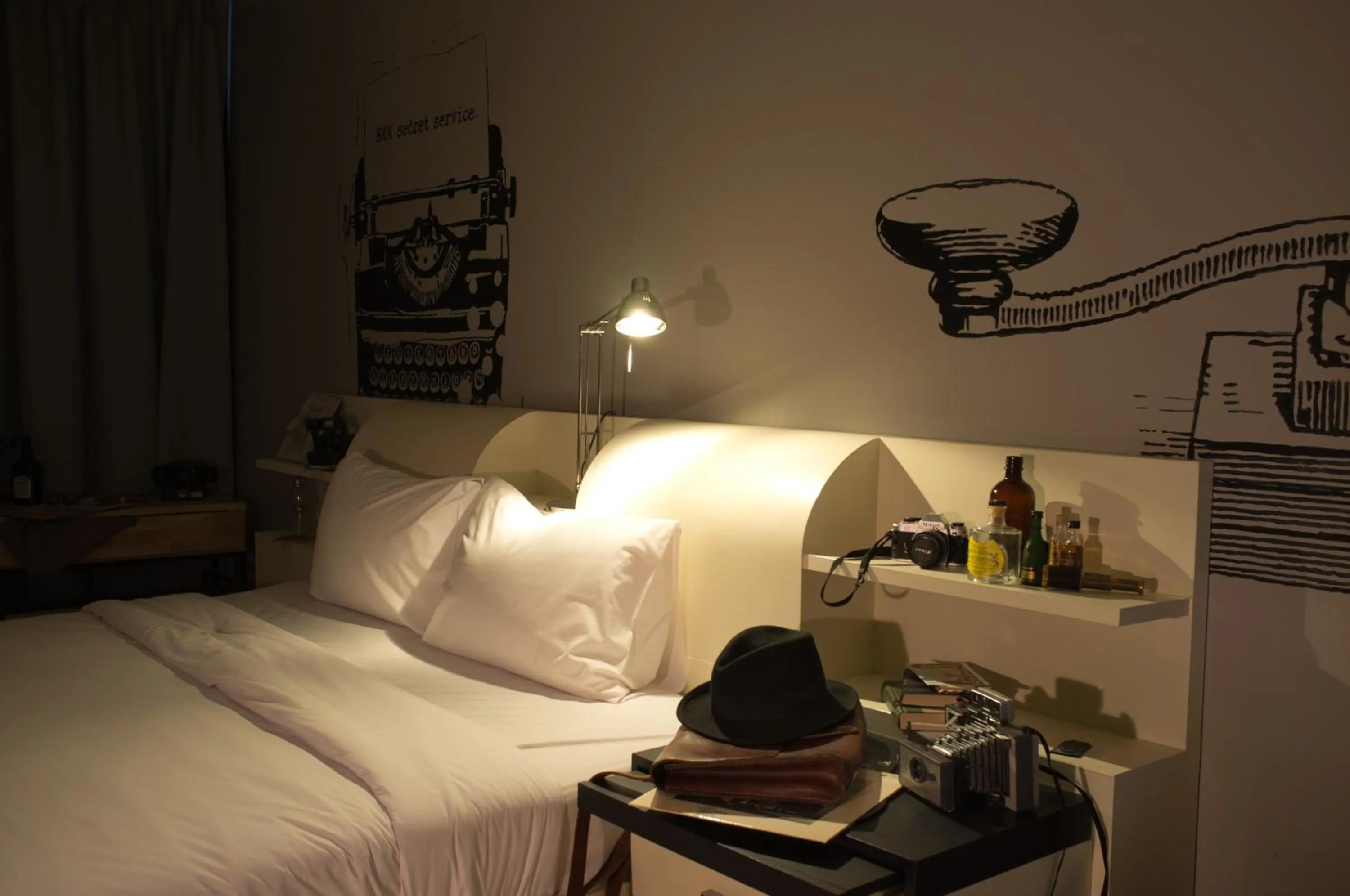 Decorative detail, Bed in The Secret Service