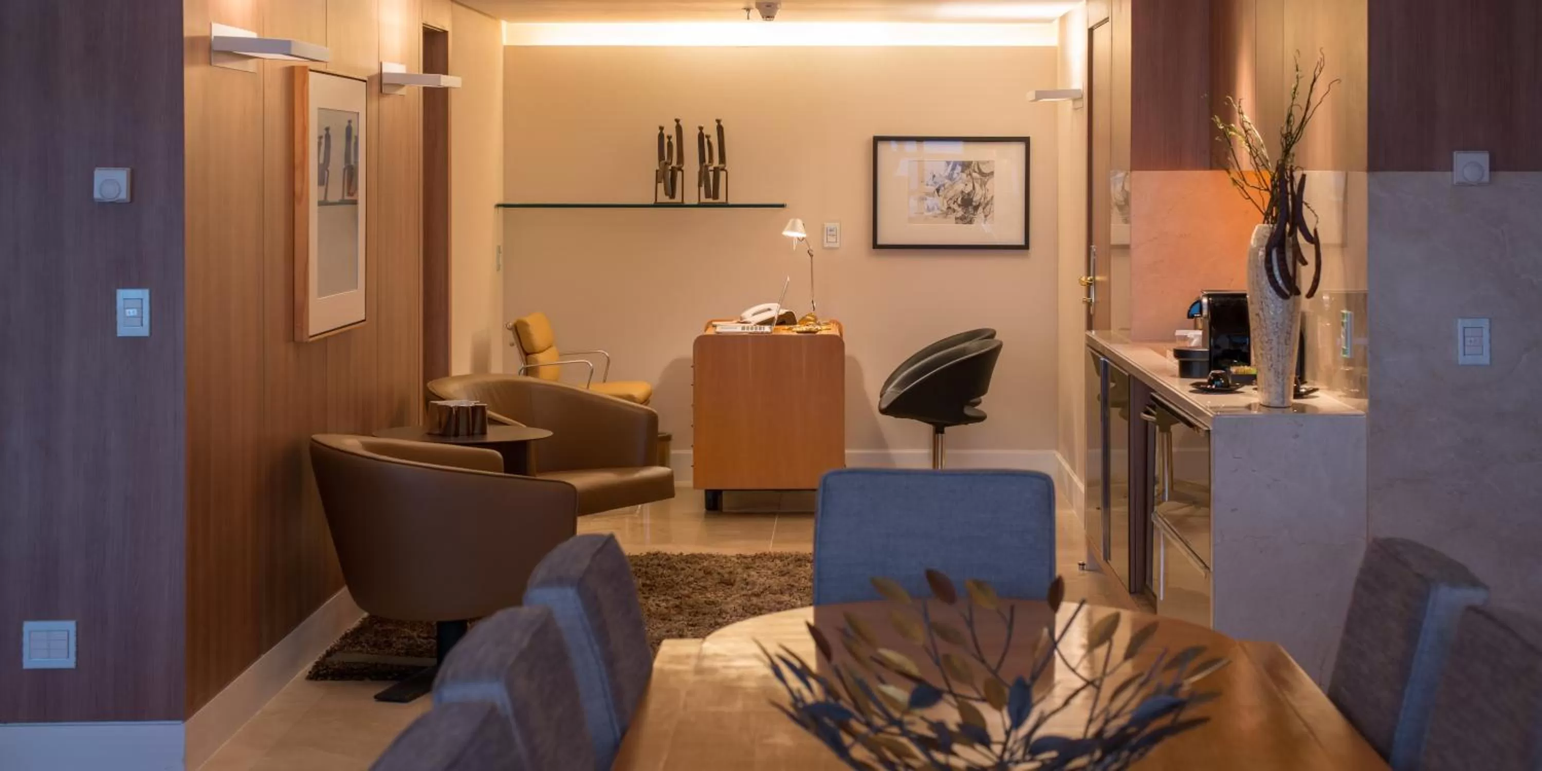 Seating area in Hotel Gran Marquise