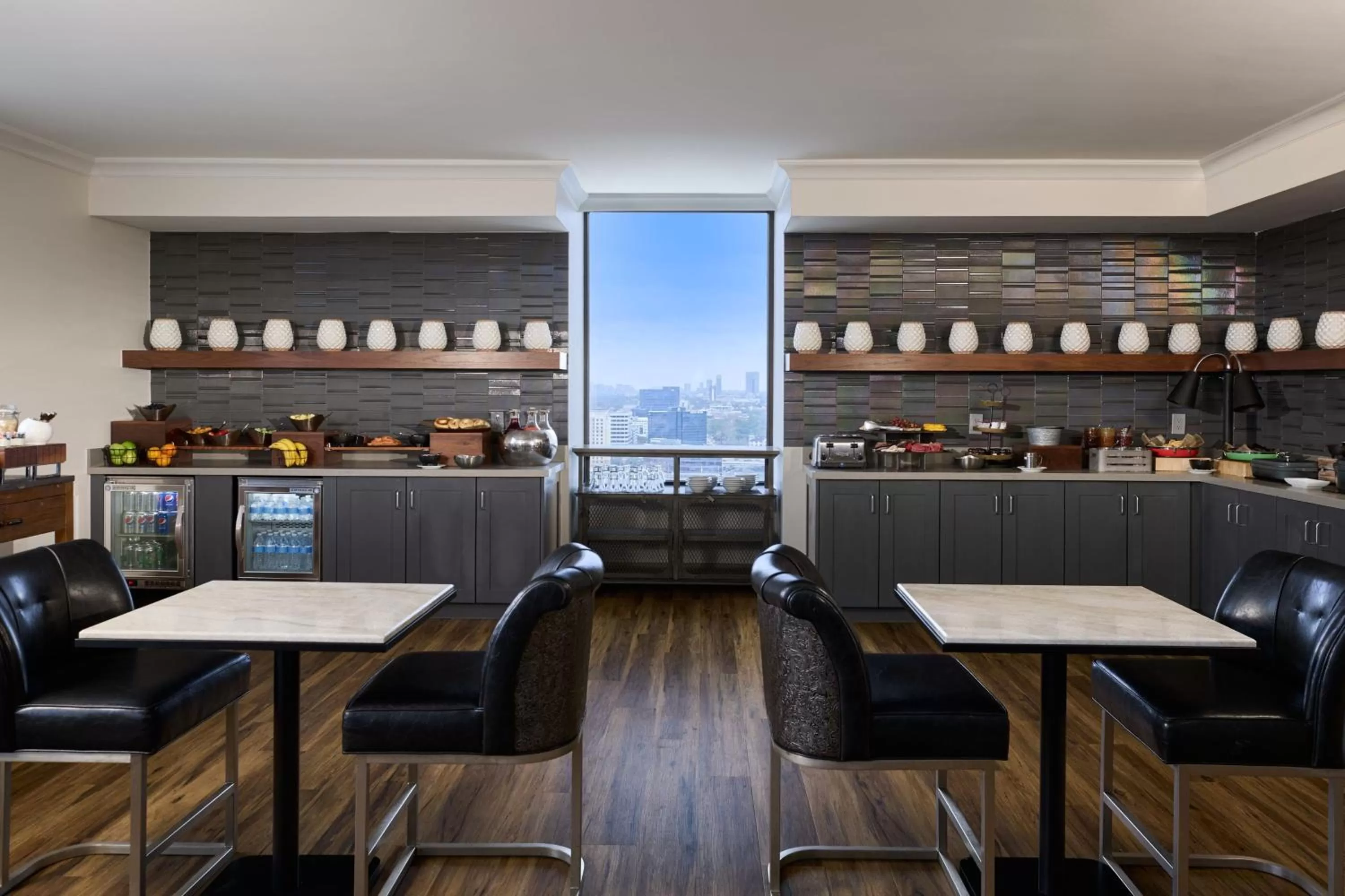 Lounge or bar in JW Marriott Houston by the Galleria