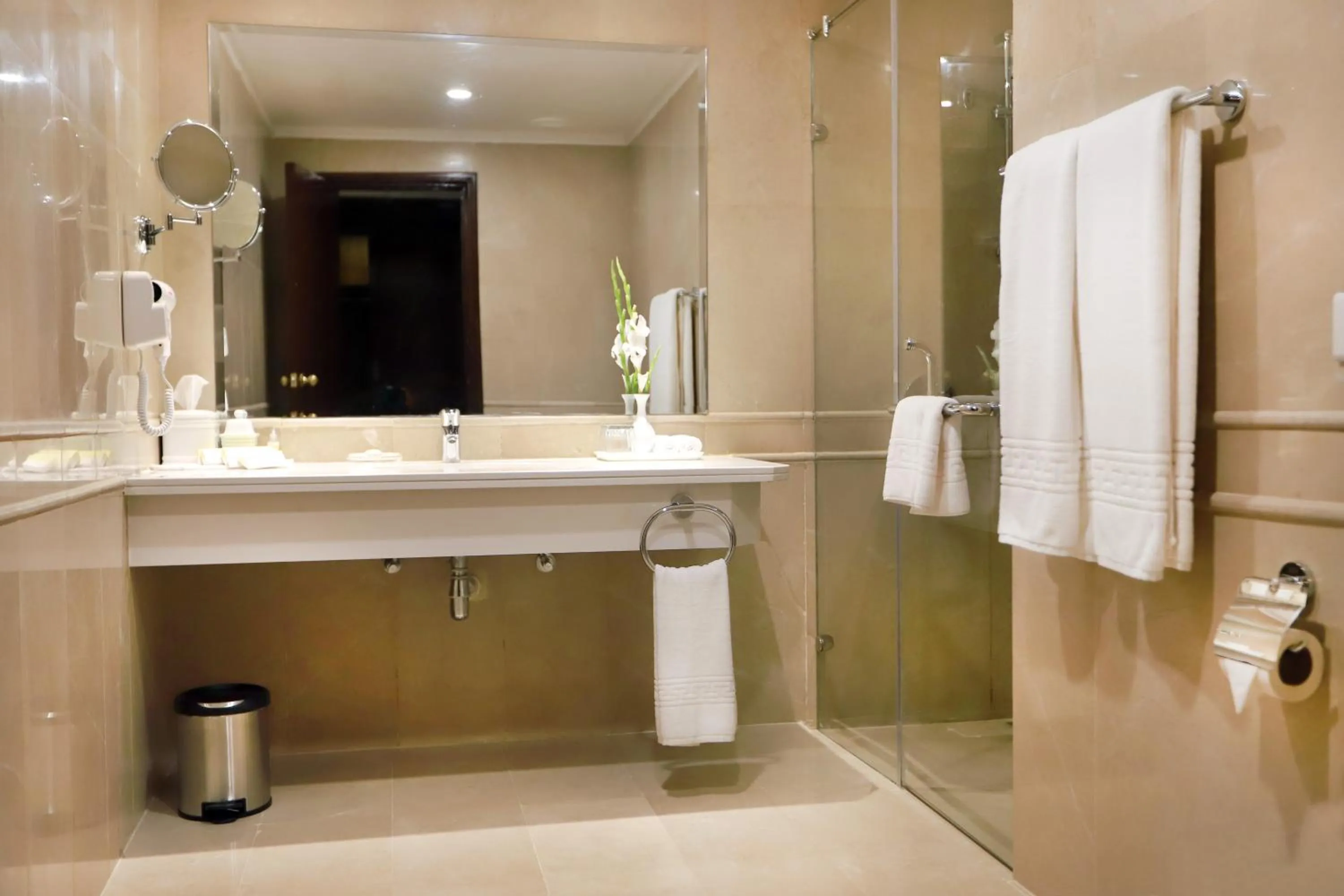 Bathroom in Islamabad Regalia Hotel