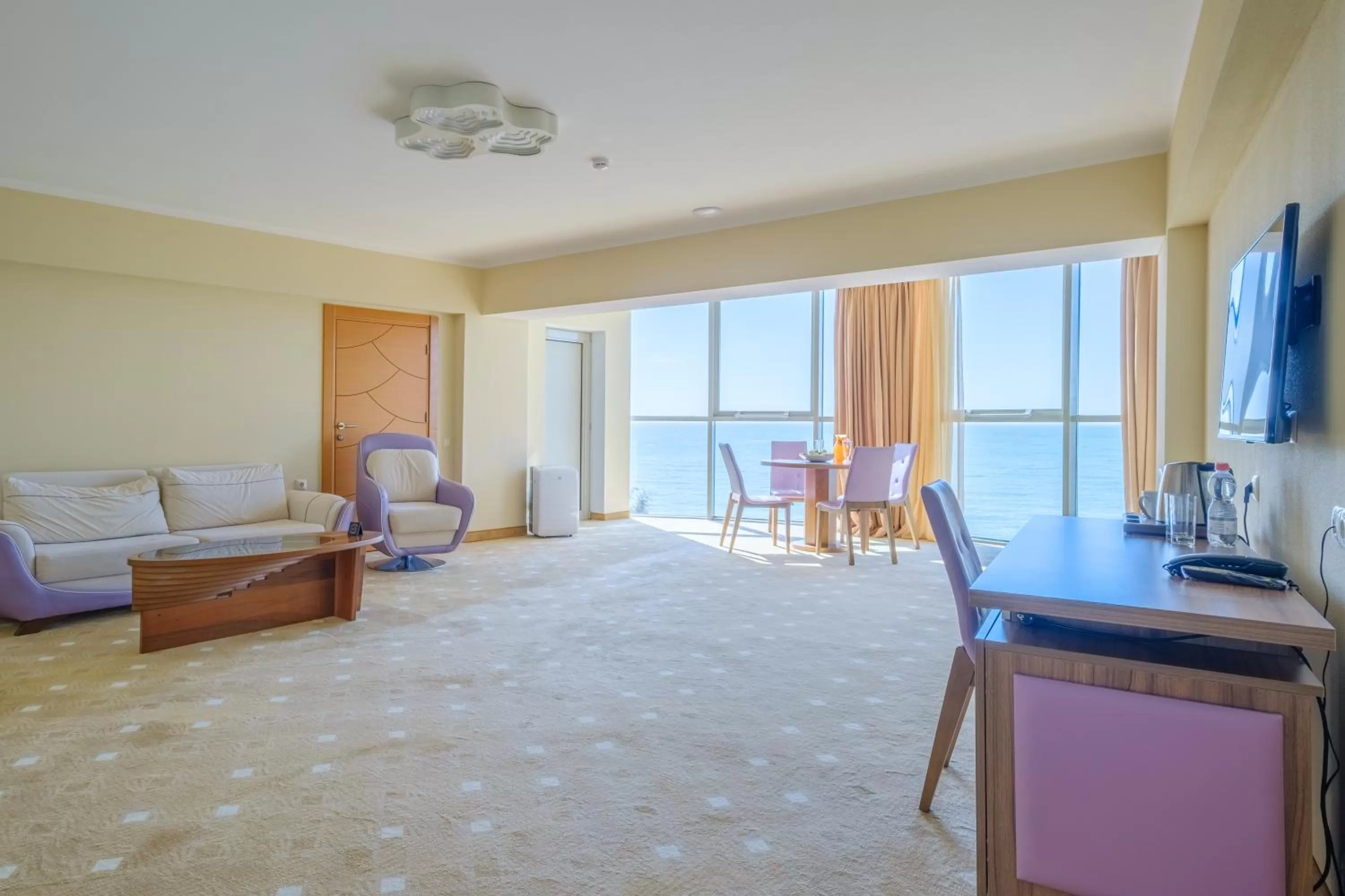 Premium Quadruple Room in Castello Mare Hotel