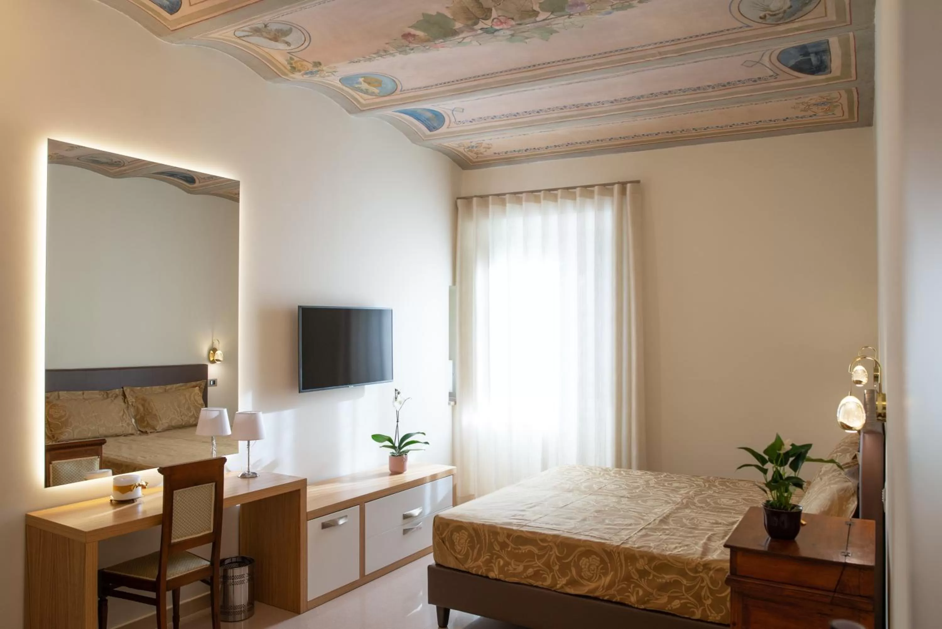 Decorative detail in Portica10 Assisi